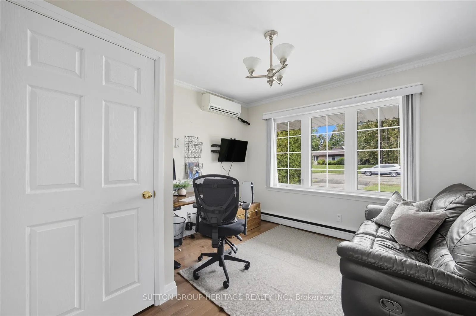 408 Cochrane Street