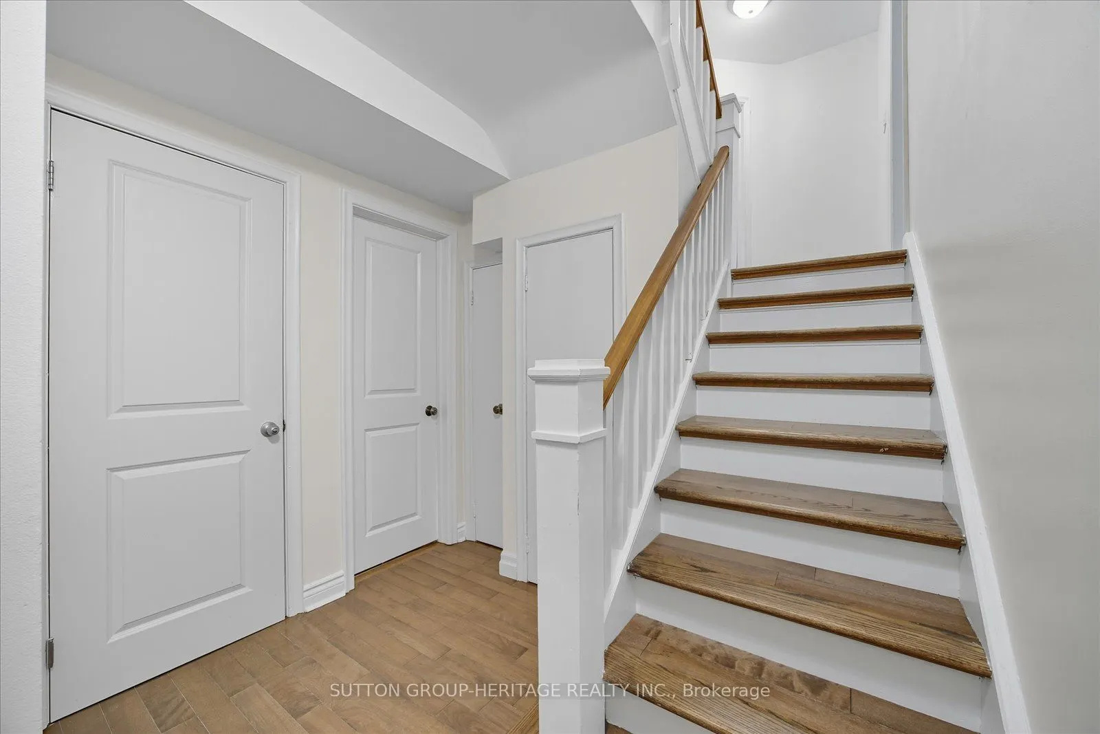 408 Cochrane Street