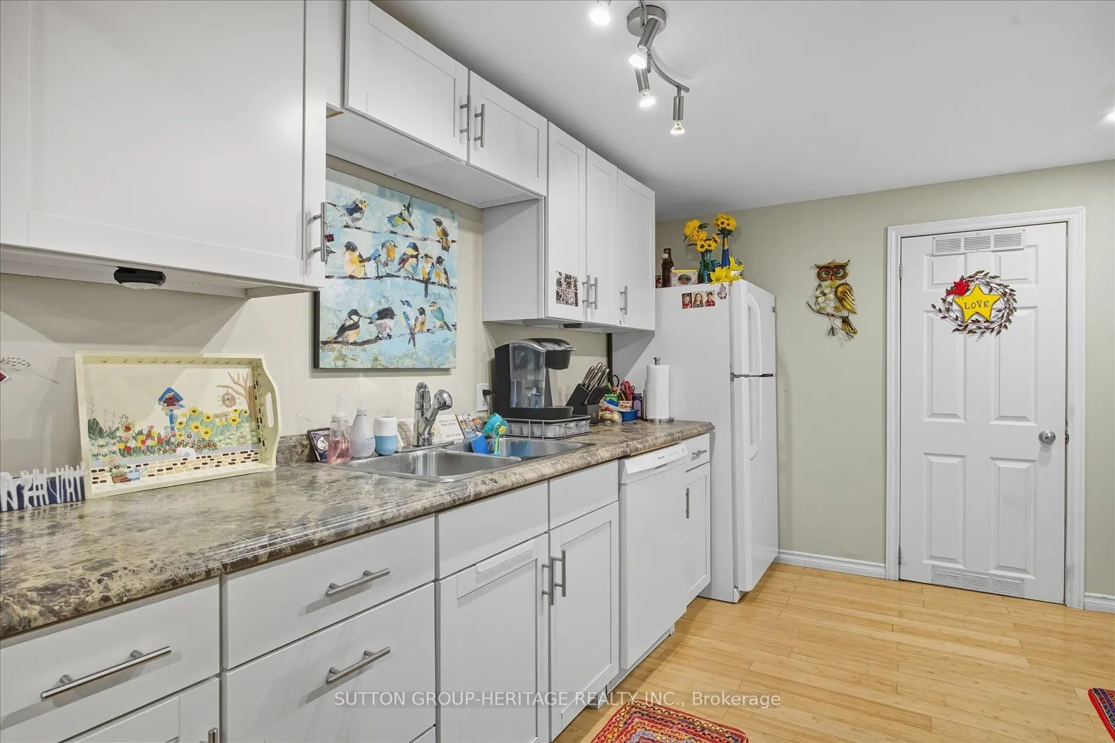 408 Cochrane Street