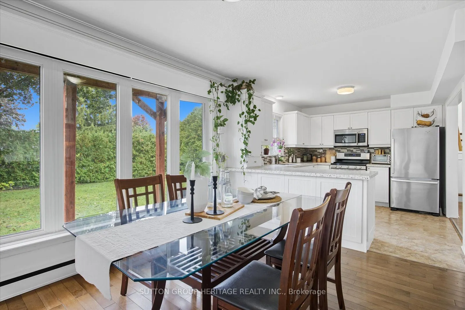 408 Cochrane Street