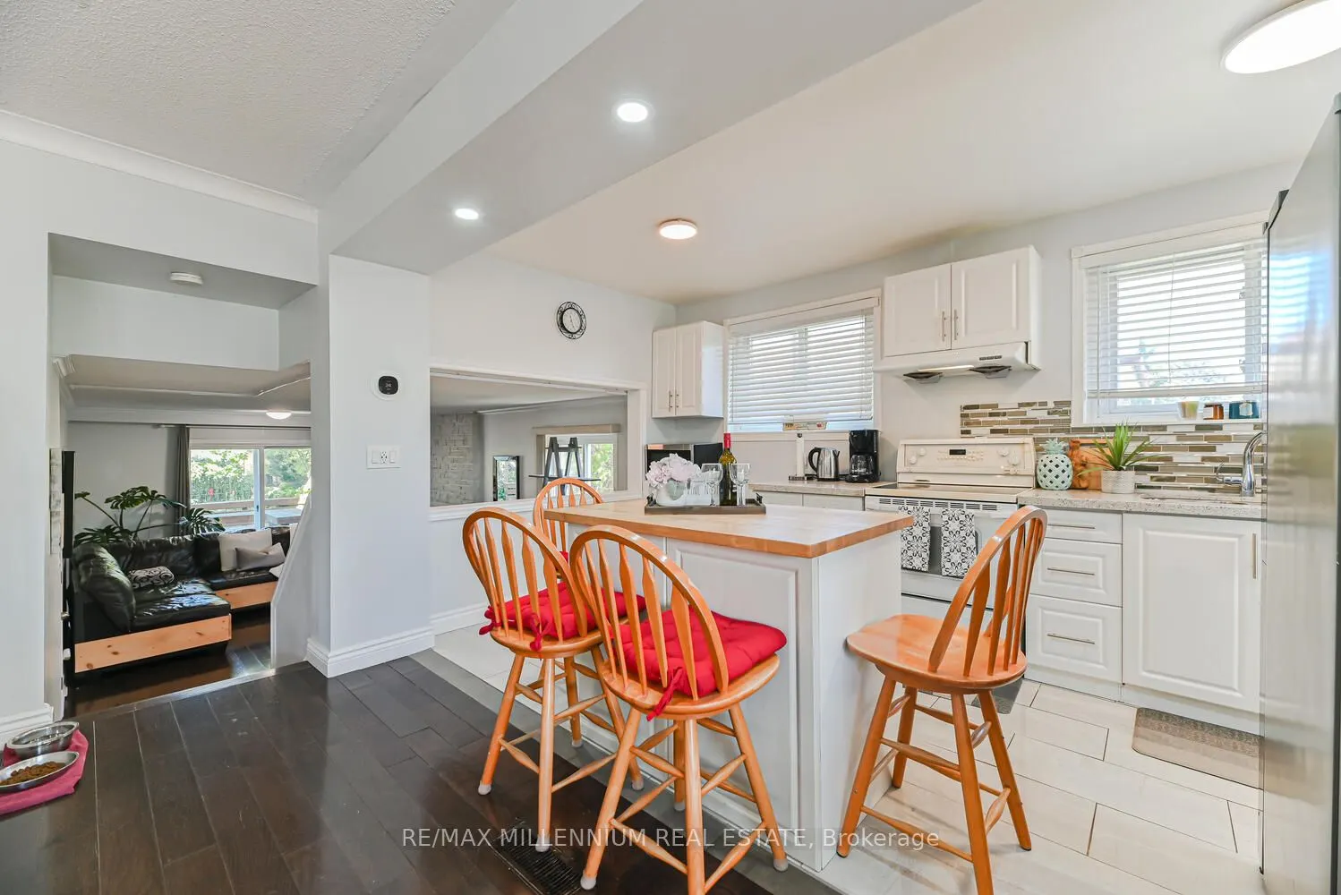 242 Coronation Drive