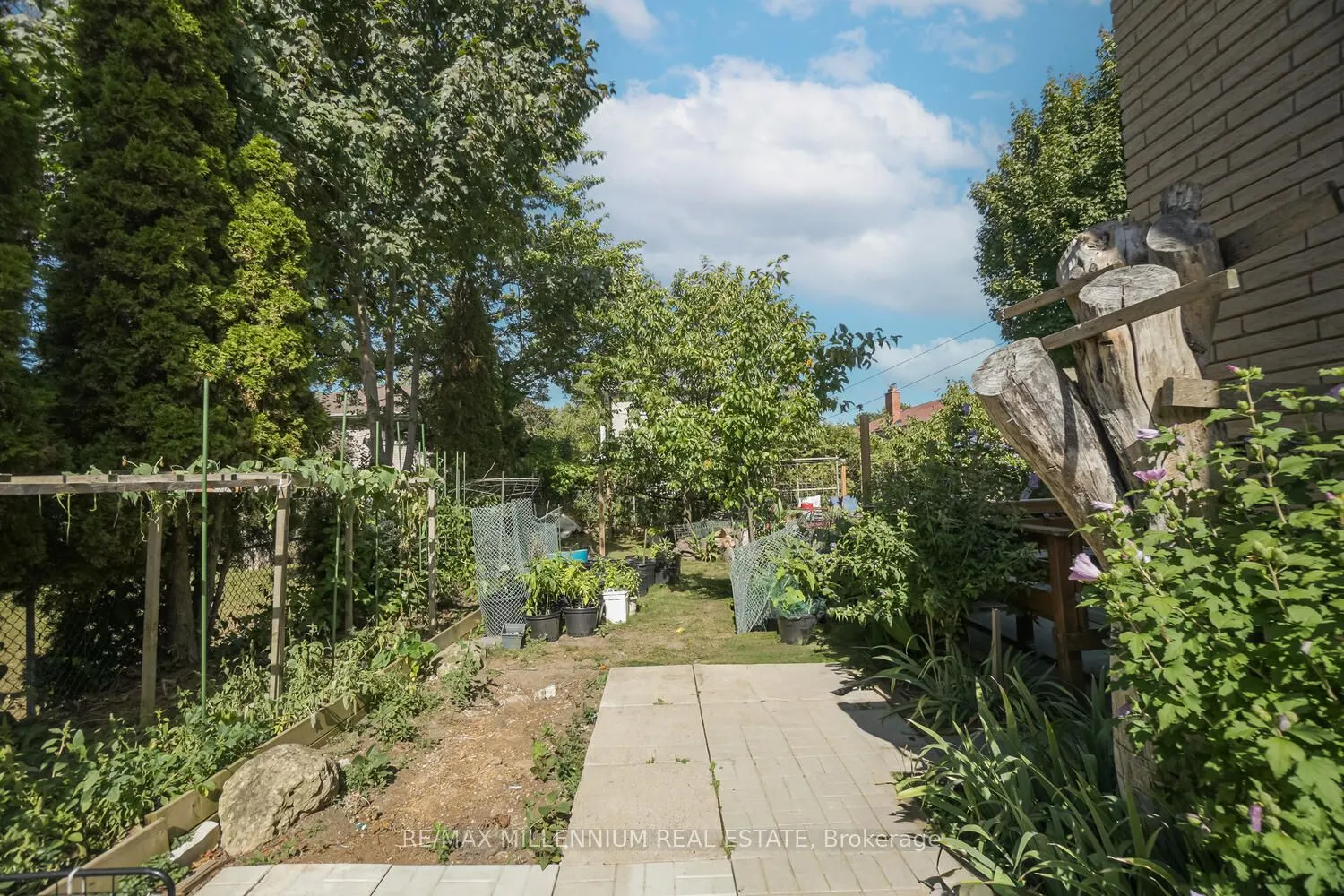242 Coronation Drive