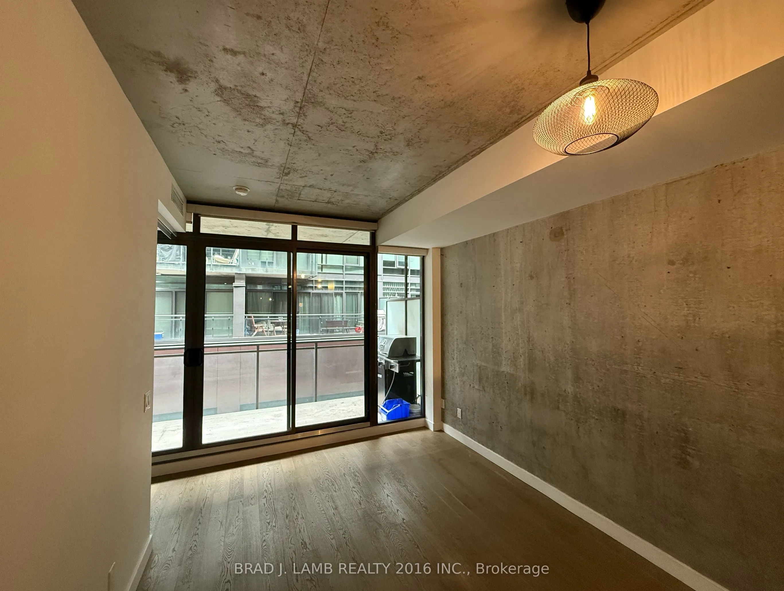 90 Broadview Avenue, #516