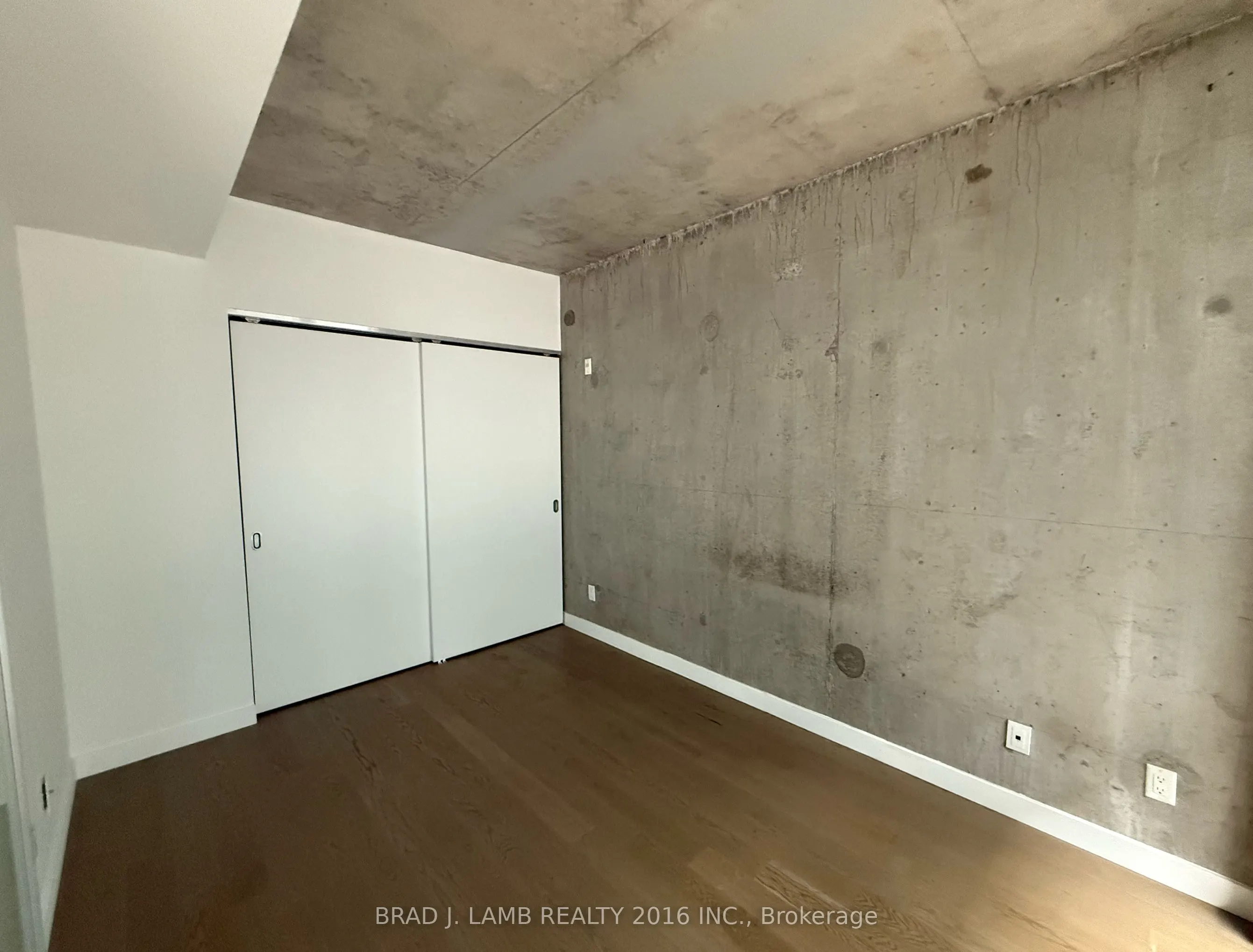 90 Broadview Avenue, #516