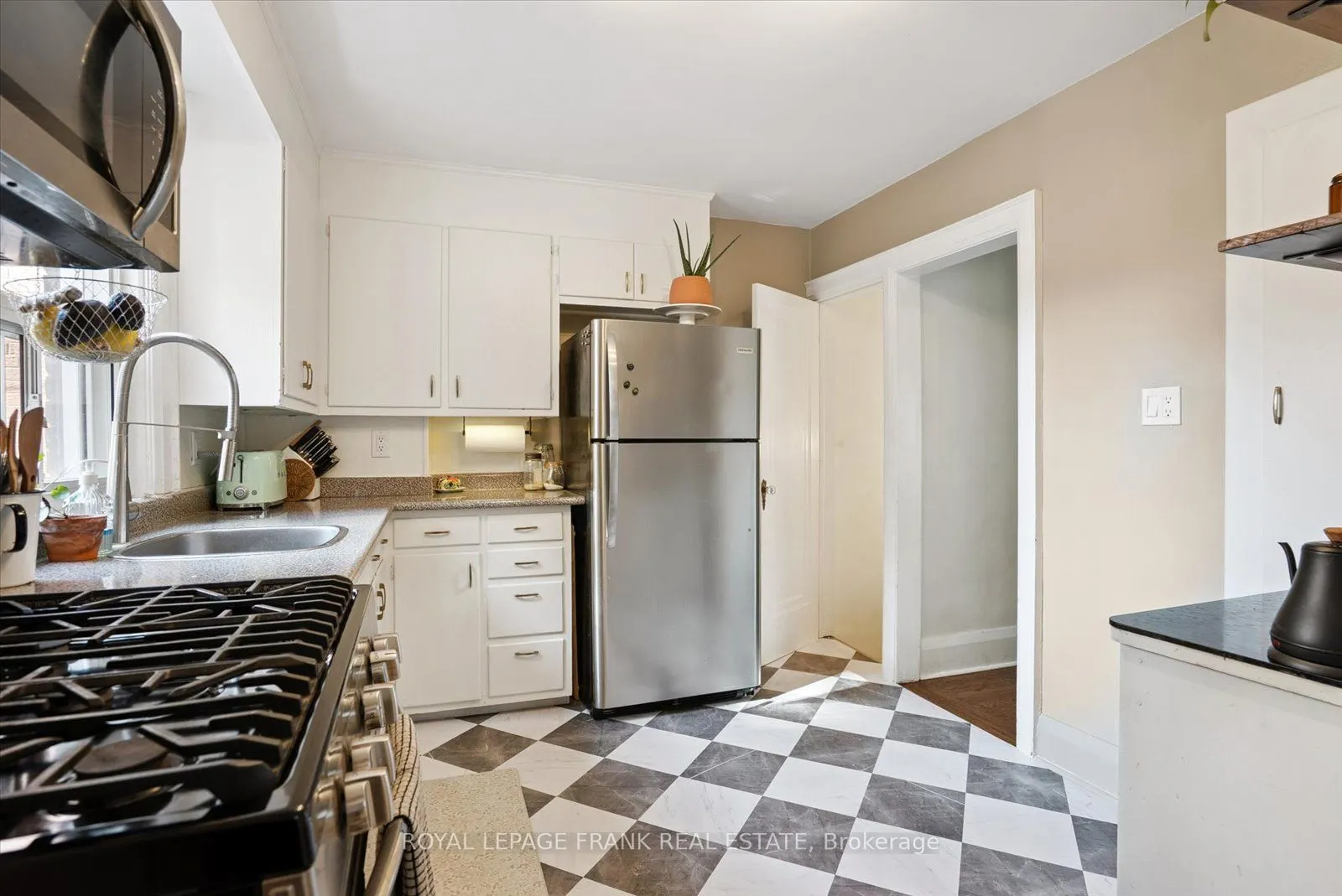 108 Greenwood Avenue