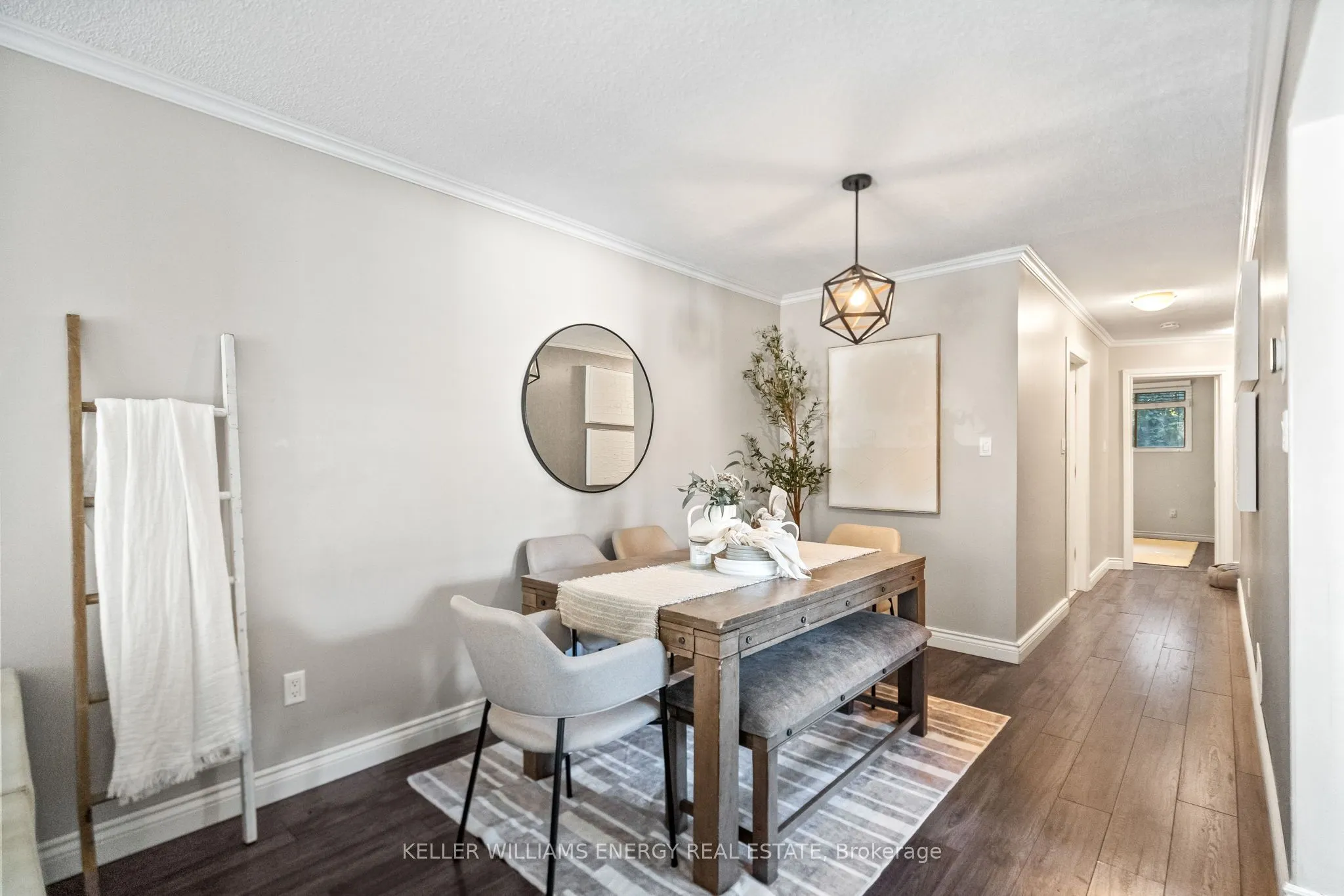 6 Fairbairn Court