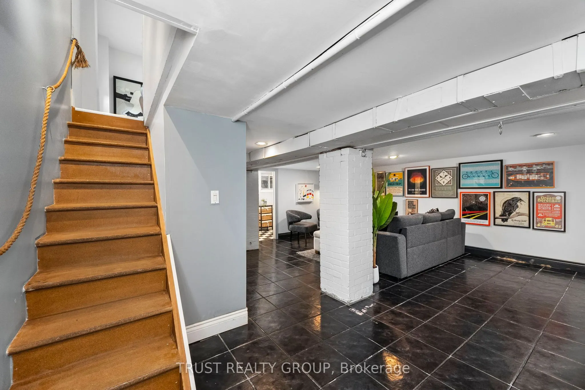 206 Woodmount Avenue