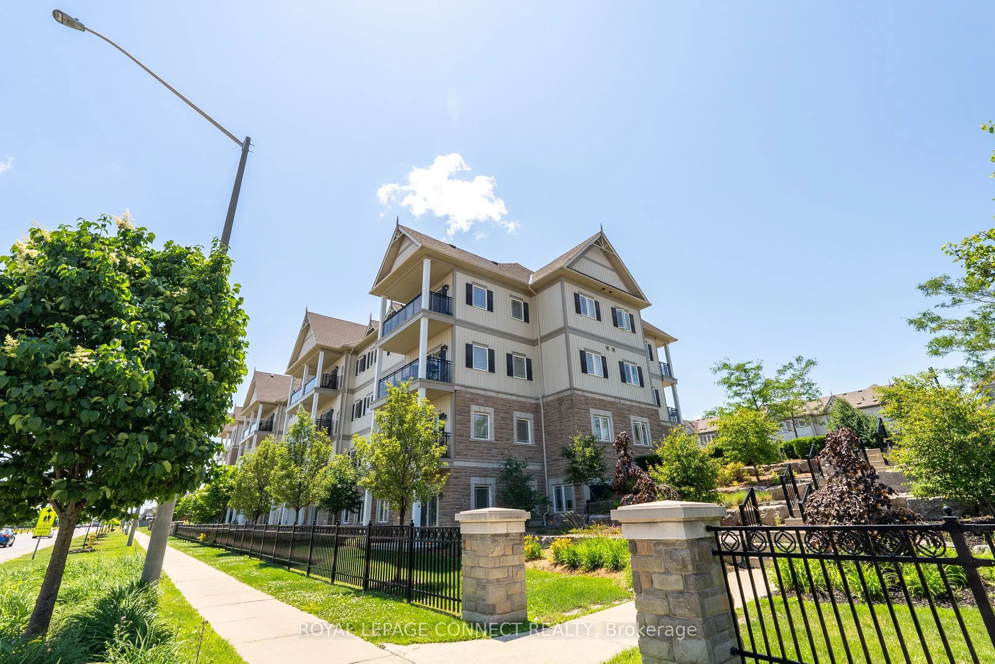 1 Sidney Lane, #107