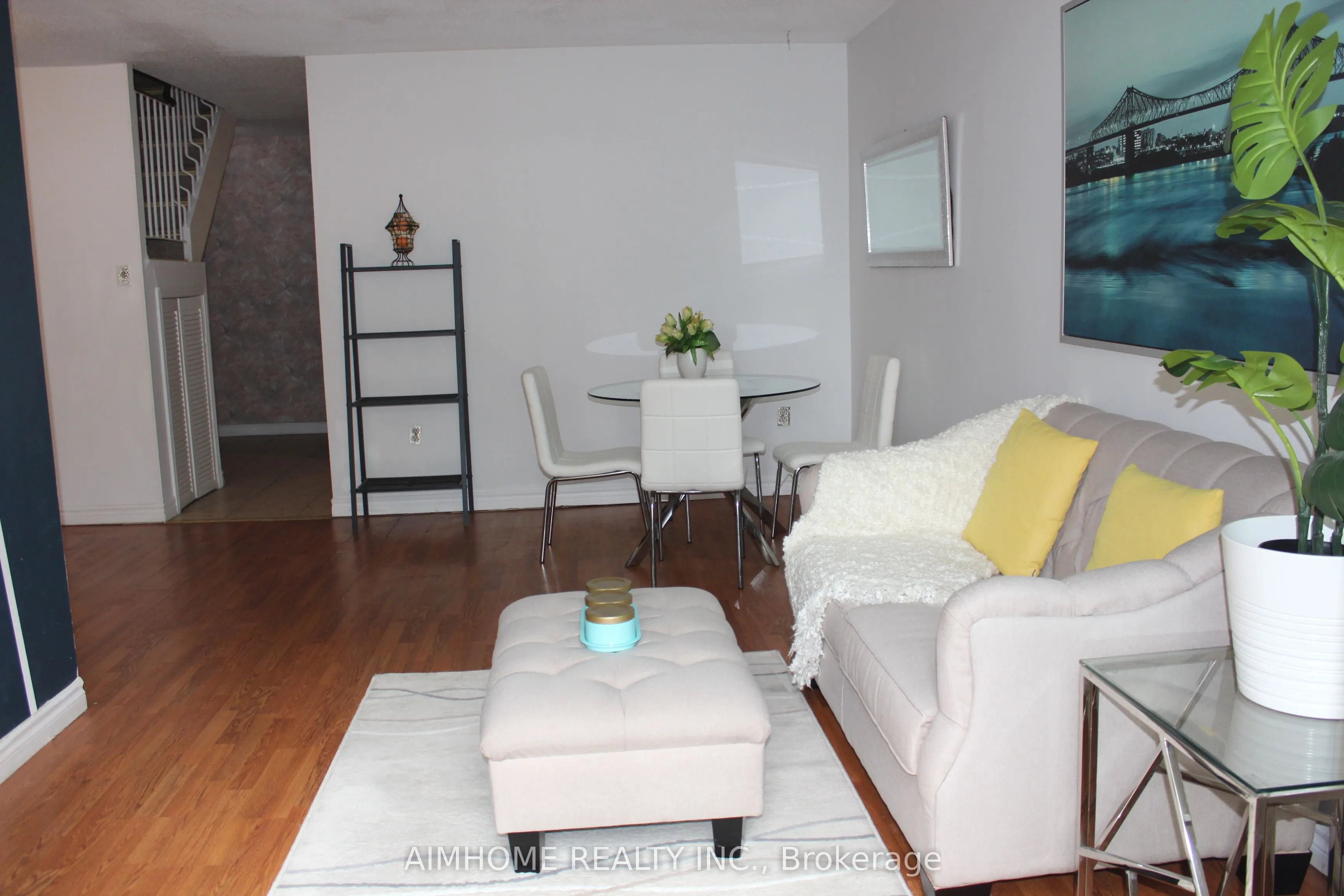 100 Mornelle Court, #1086