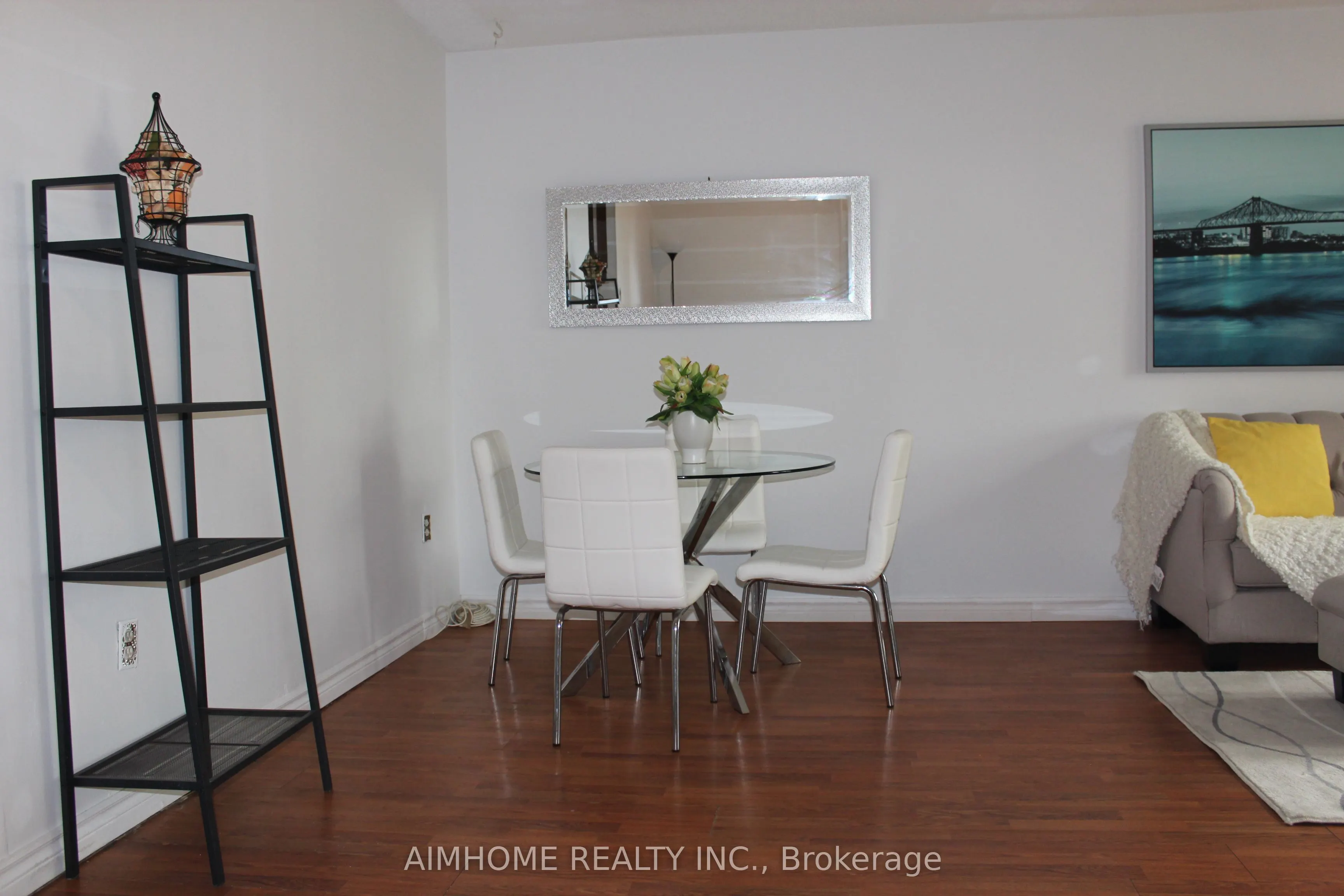 100 Mornelle Court, #1086