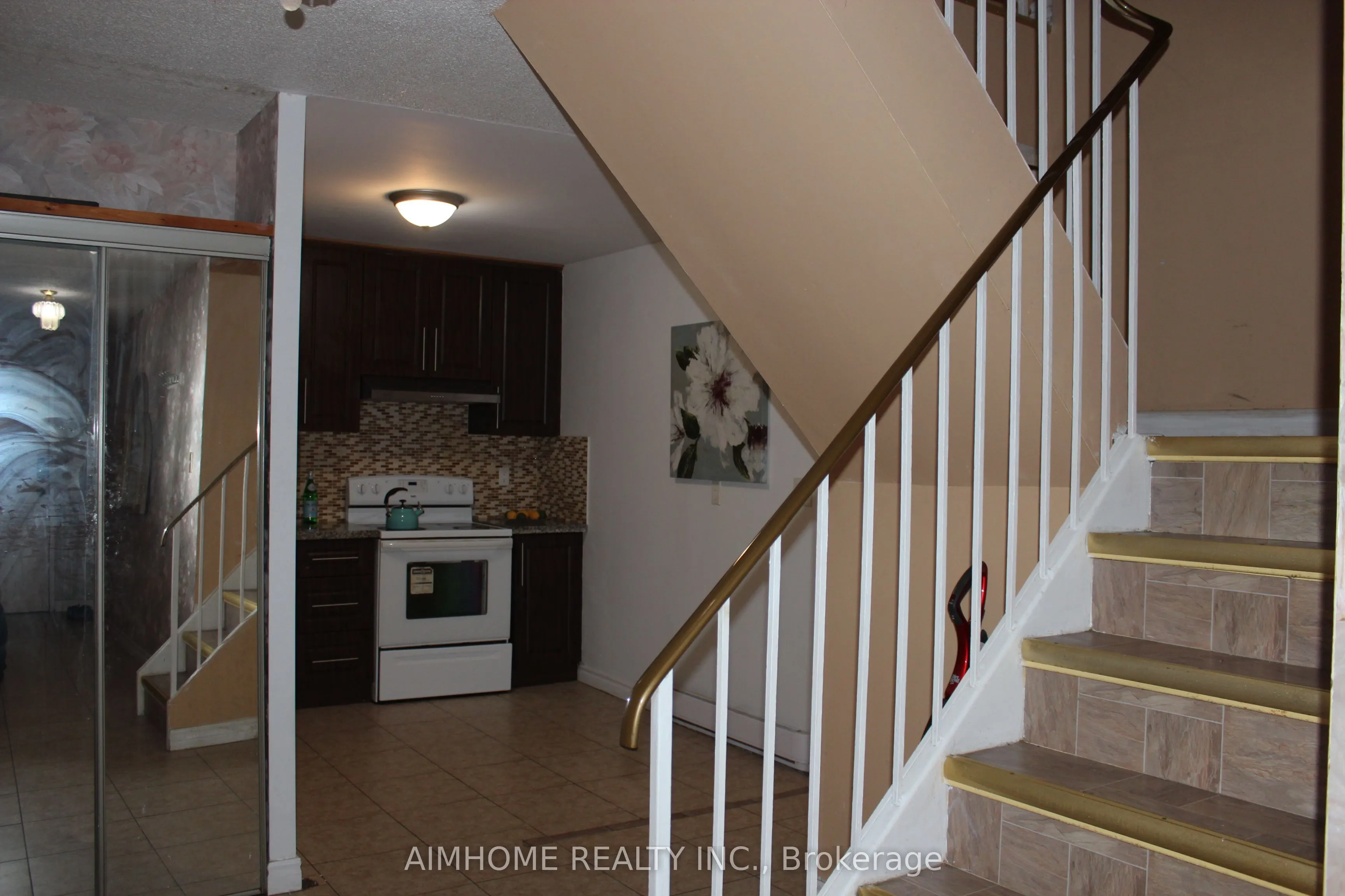 100 Mornelle Court, #1086