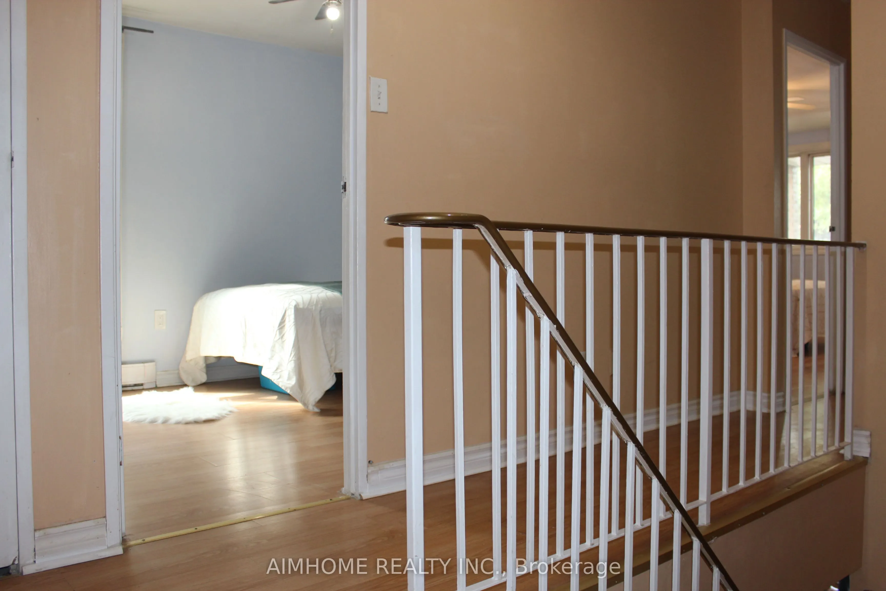 100 Mornelle Court, #1086