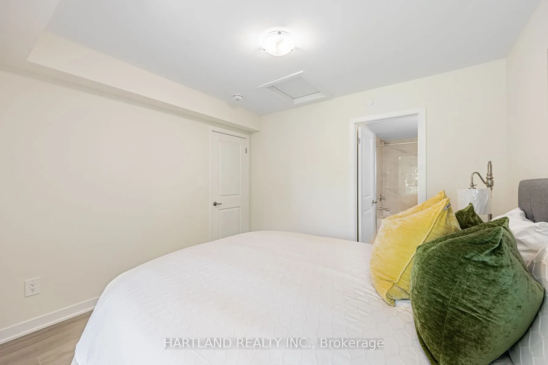 755 Omega Drive, #128