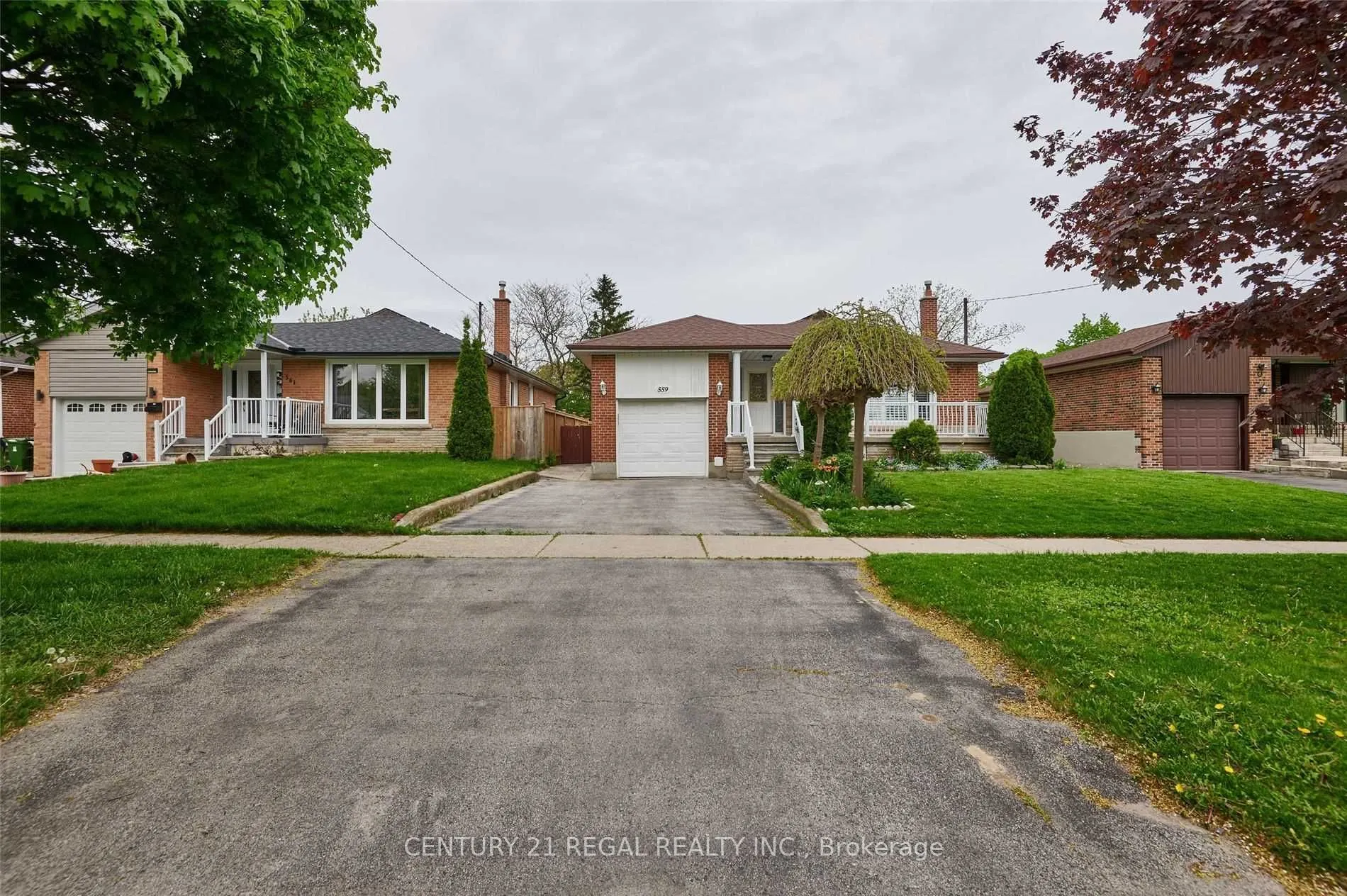 559 Mccowan Road, #Bsmt