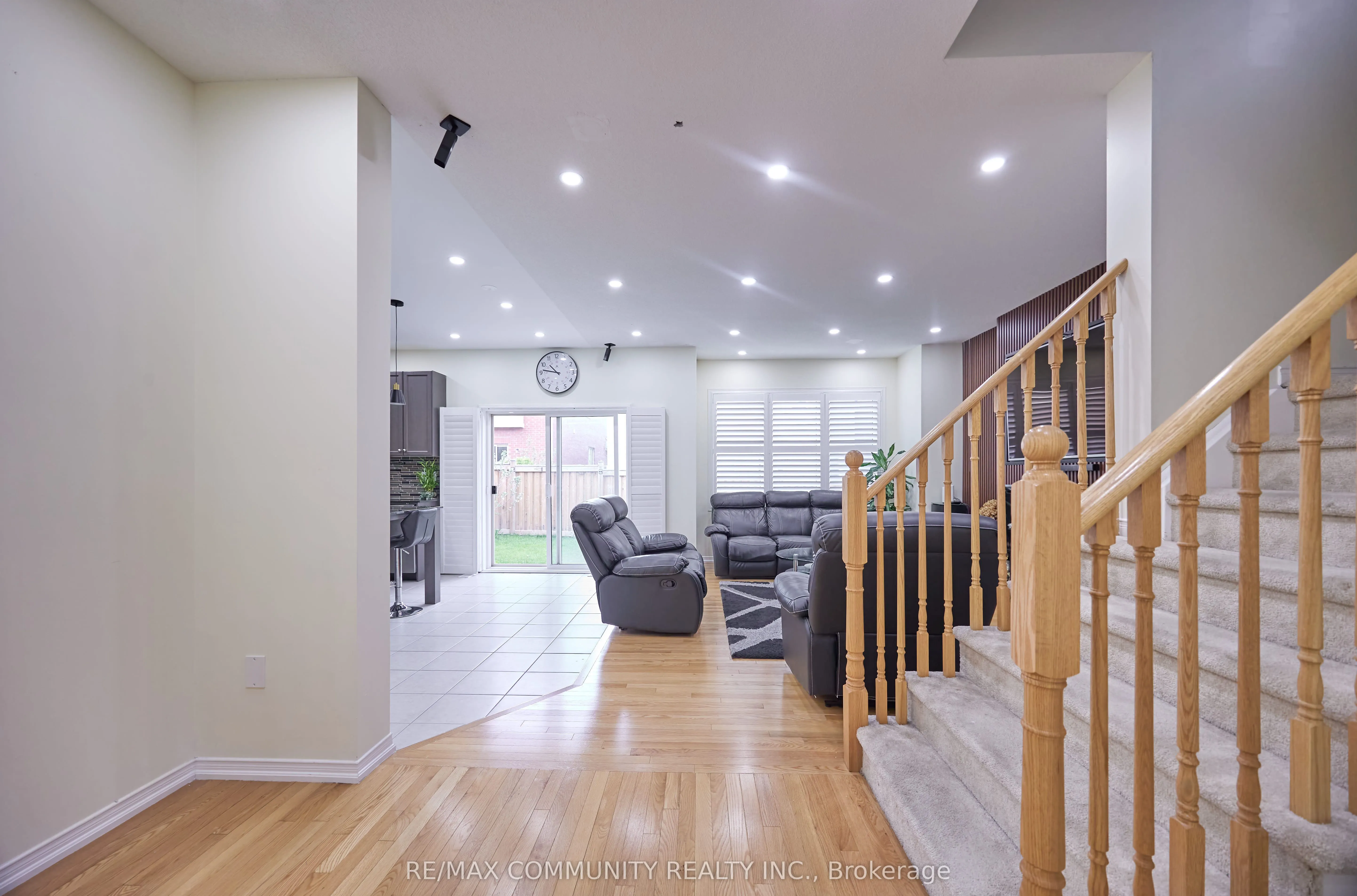 9 Ainley Road