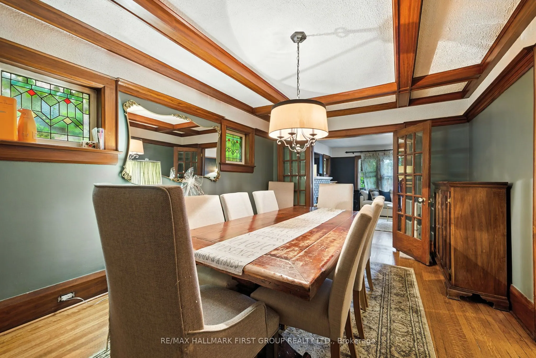 622 Simcoe Street N, #Main/Second Floor