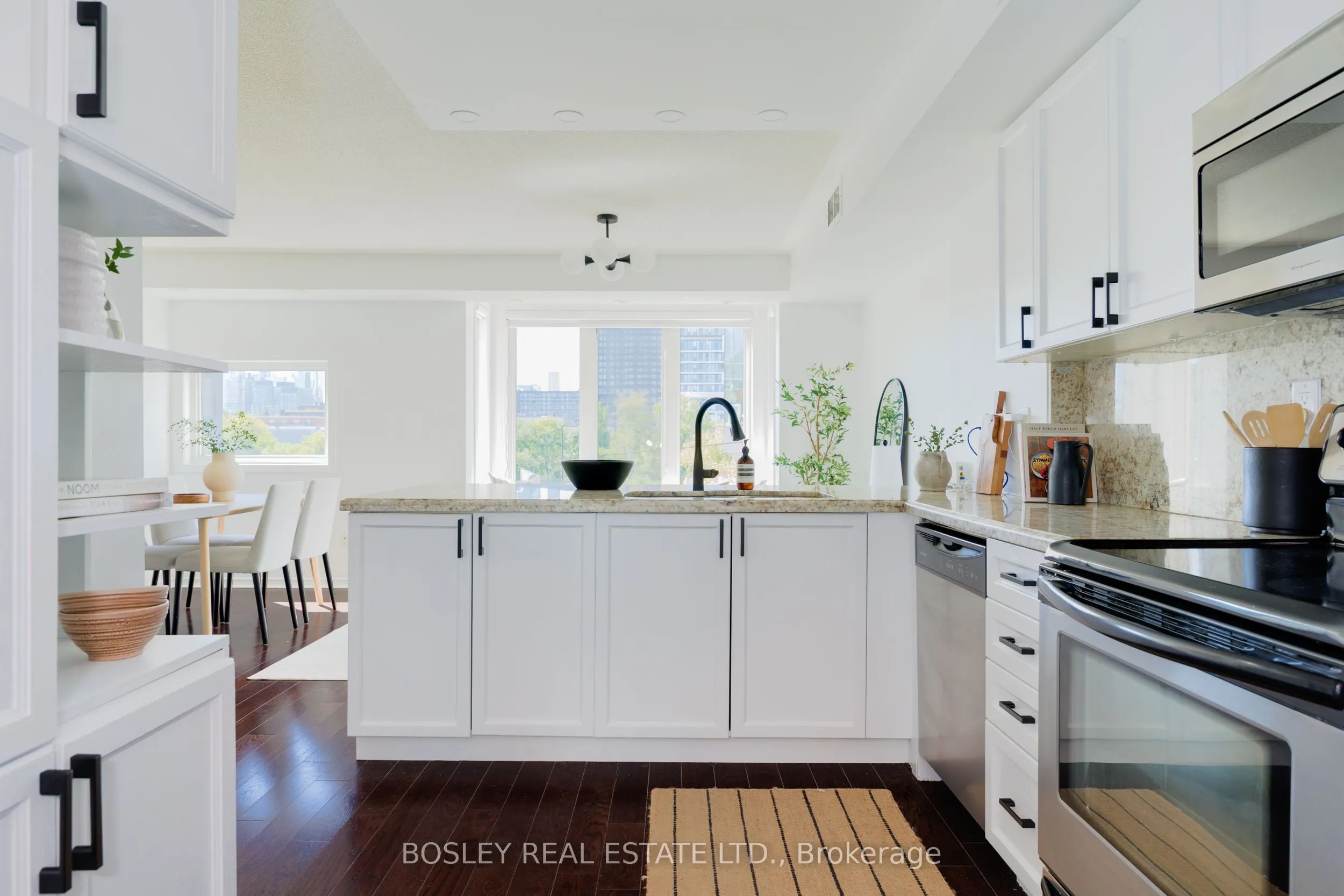 4 Frances Loring Lane, #2