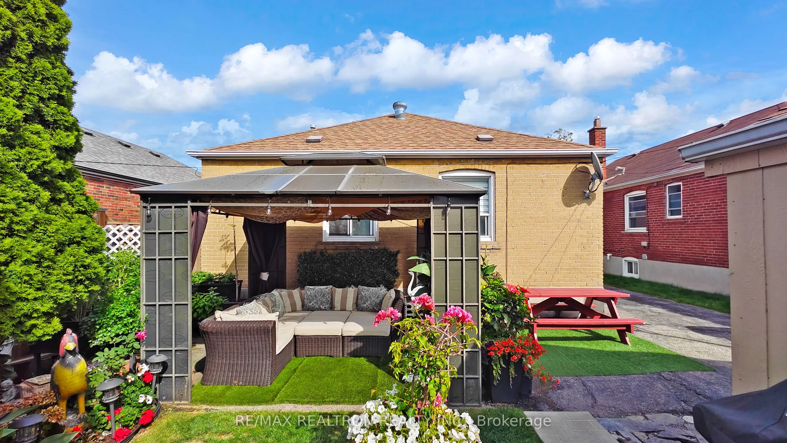 50 Karnwood Drive