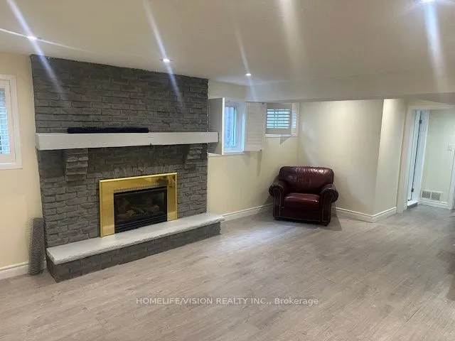 819 Jacqueline Avenue, #lower