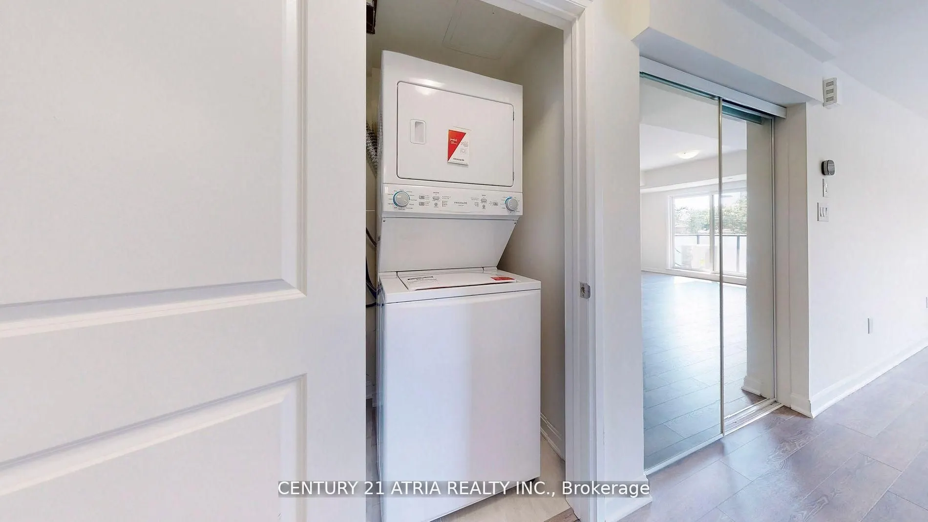 2791 Eglinton Avenue E, #505