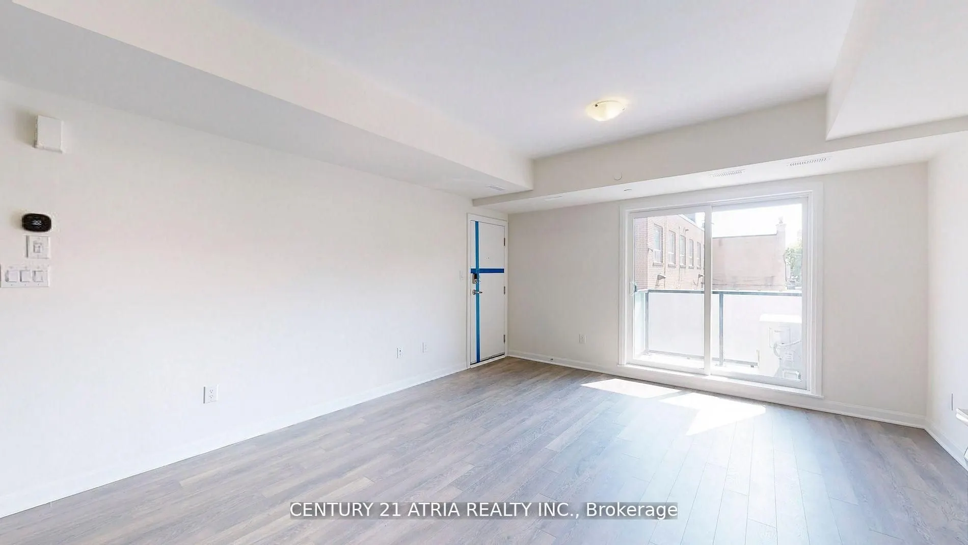 2791 Eglinton Avenue E, #505