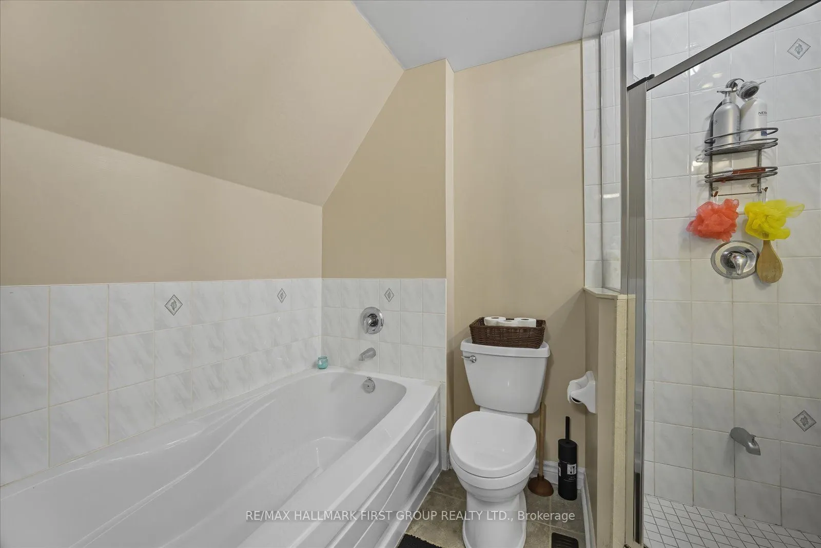141 Kenneth Hobbs Avenue