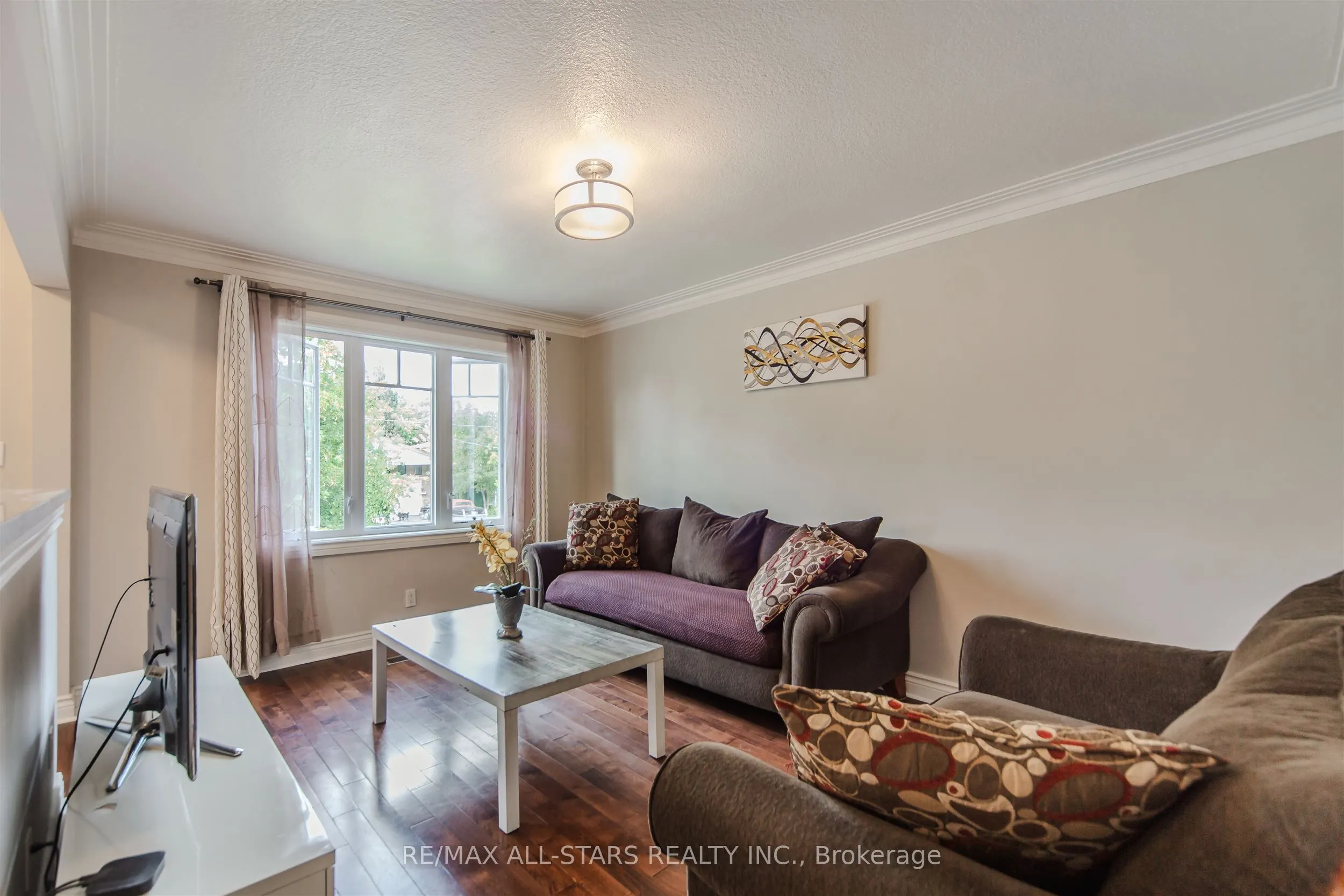 27 Martindale Road