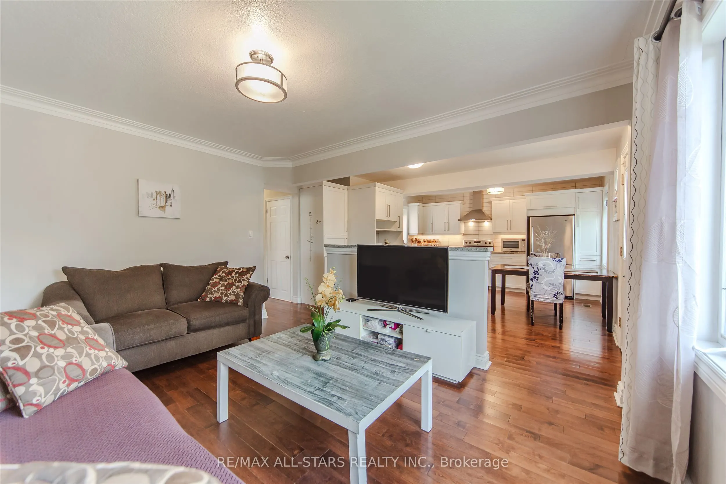 27 Martindale Road