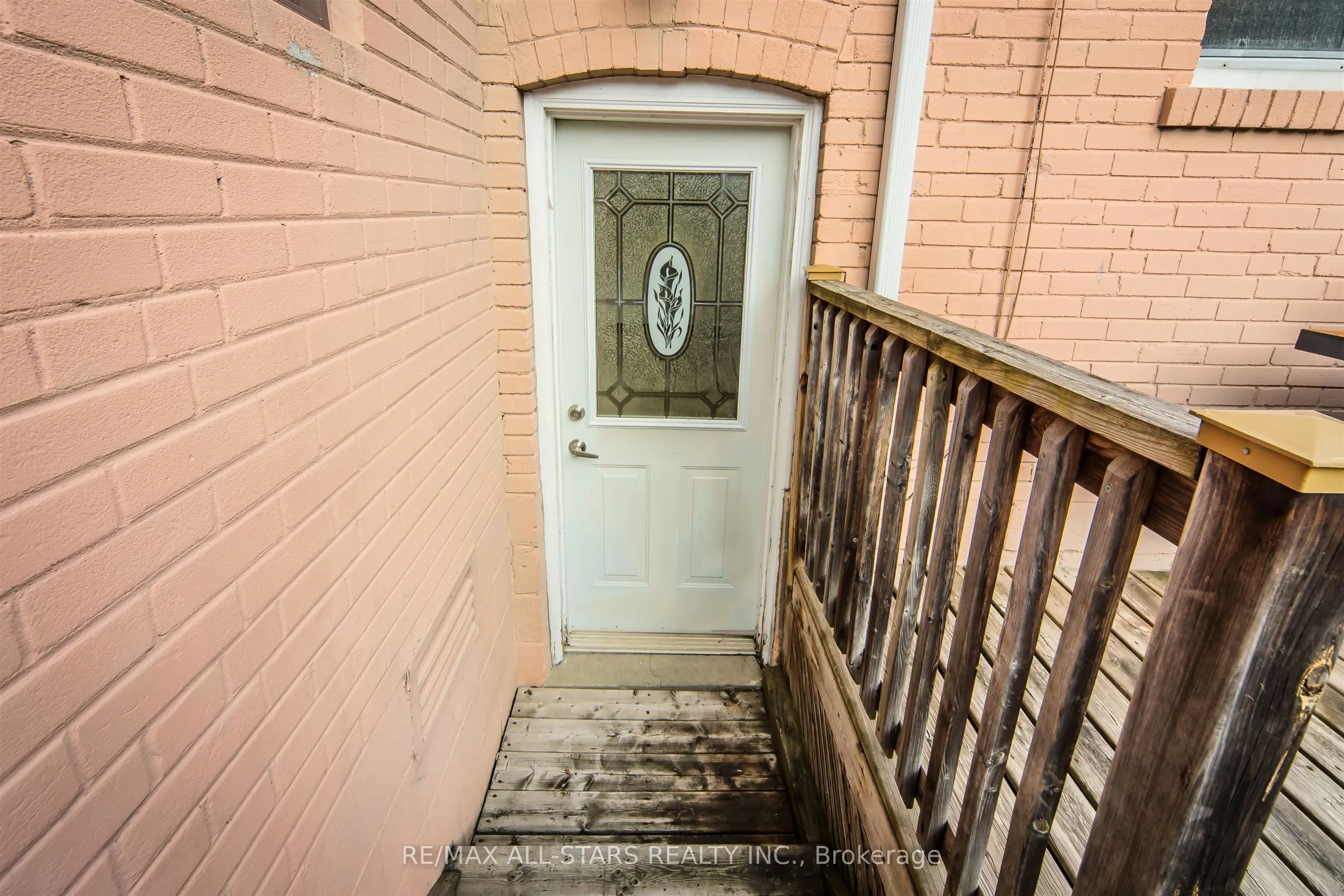 27 Martindale Road