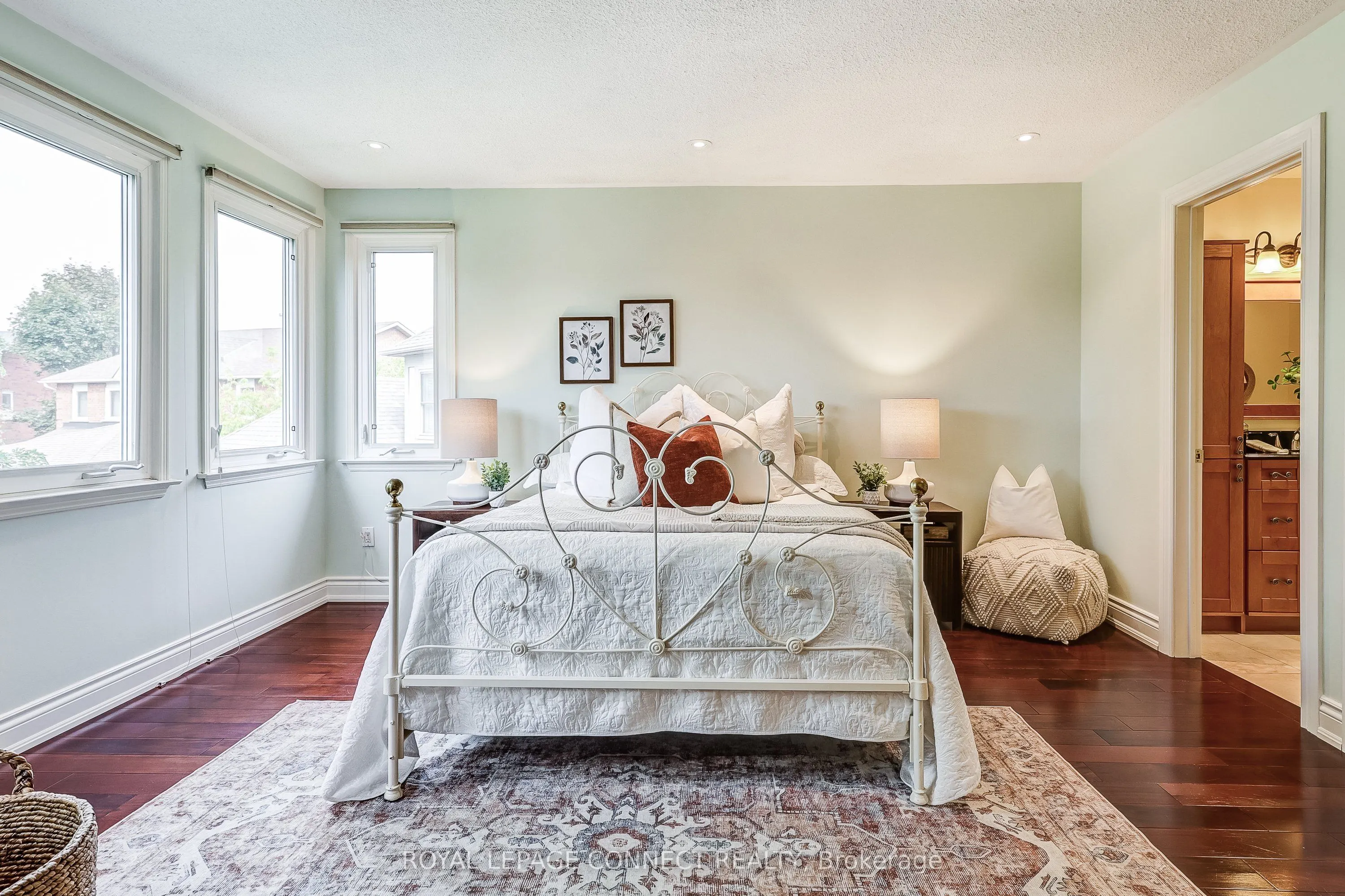 545 Charnwood Court