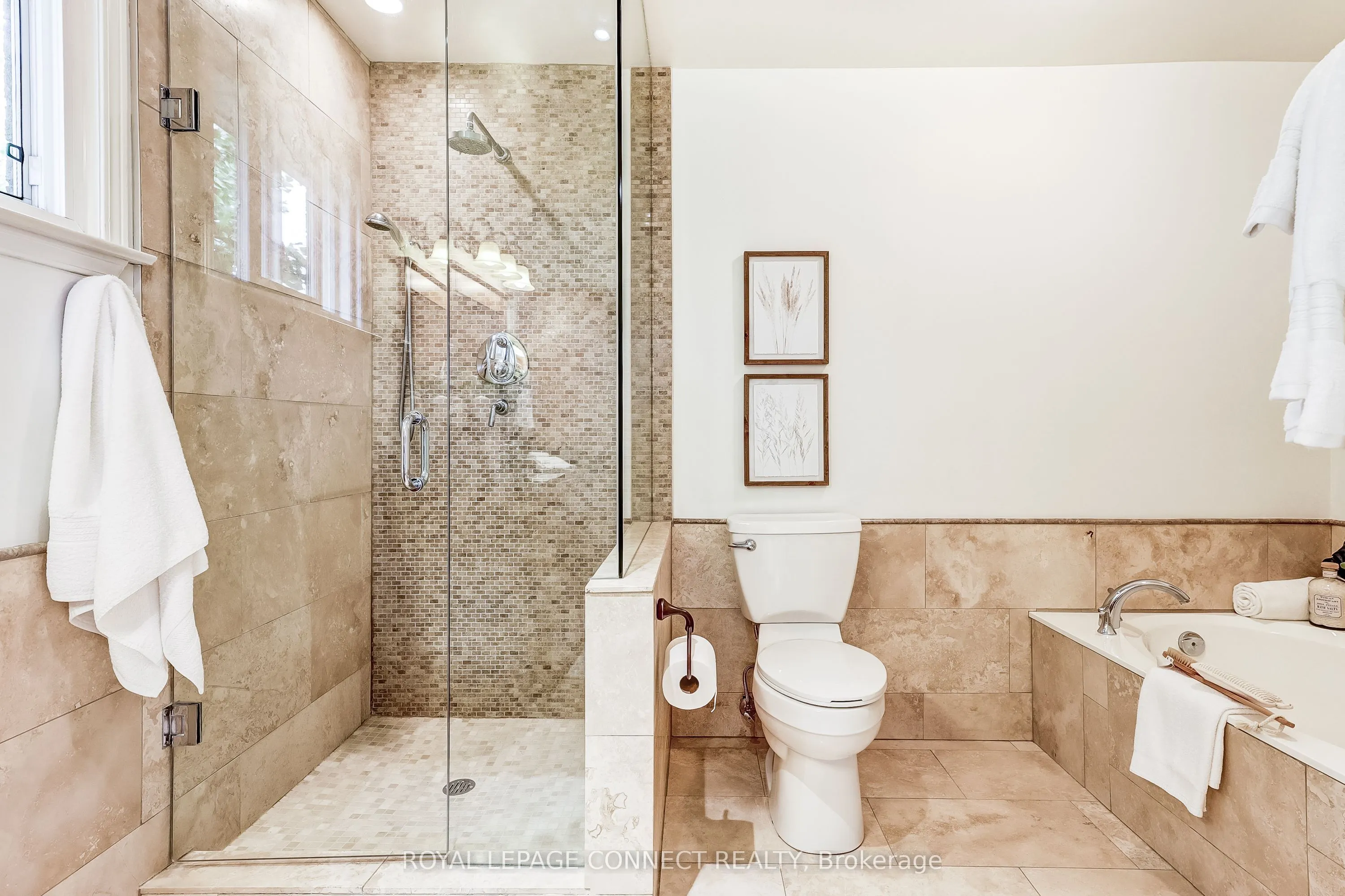 545 Charnwood Court