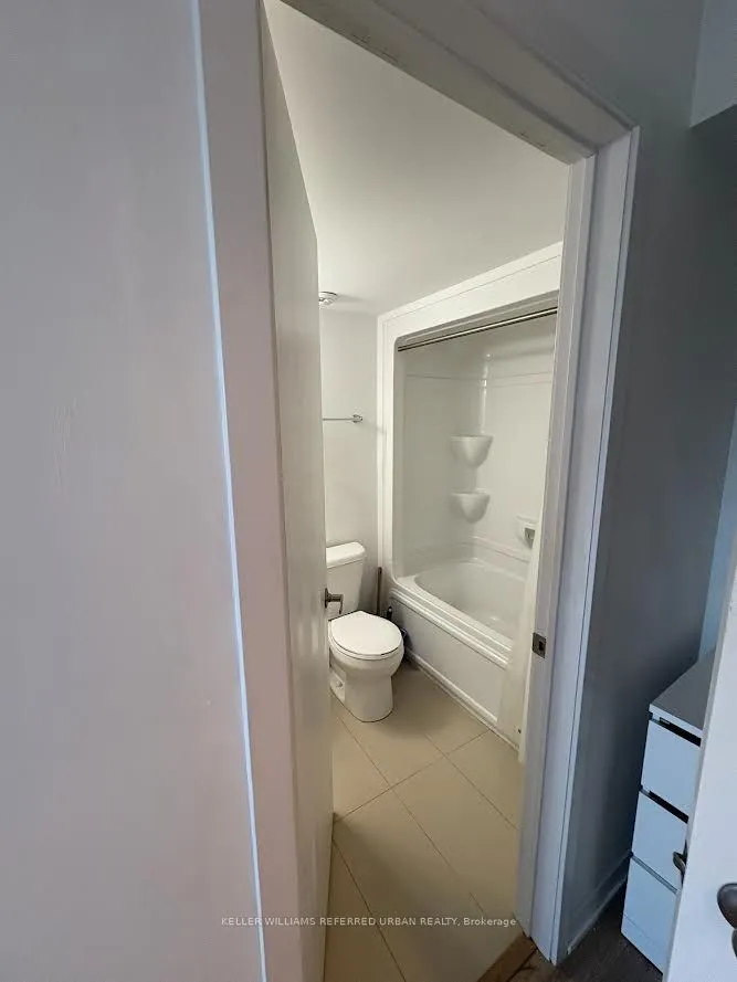 1720 Simcoe Street N, #10-2
