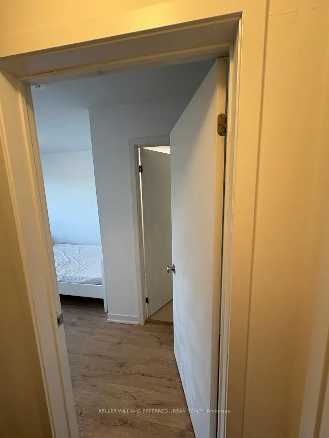 1720 Simcoe Street N, #10-2