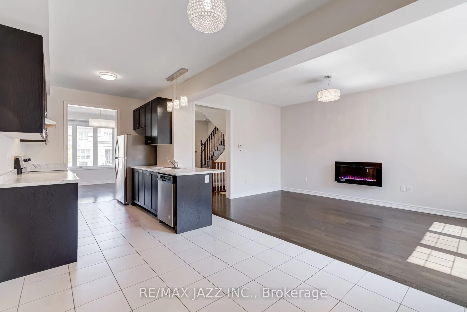 166 Coronation Road