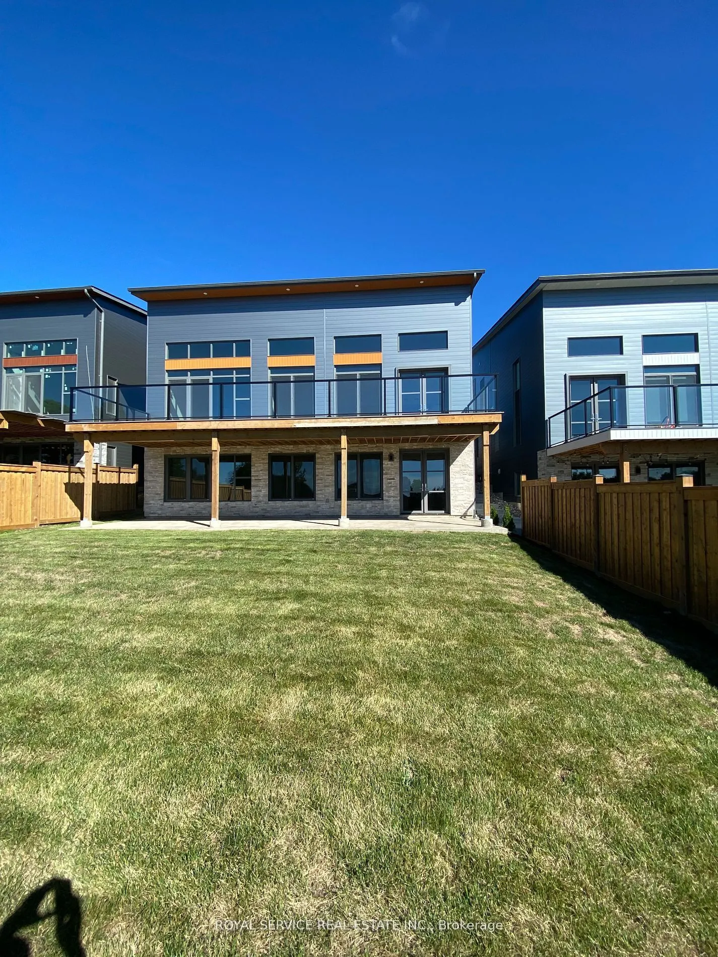61 Waywell Street, #Lower