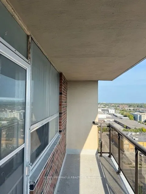 1950 Kennedy Road, #1403