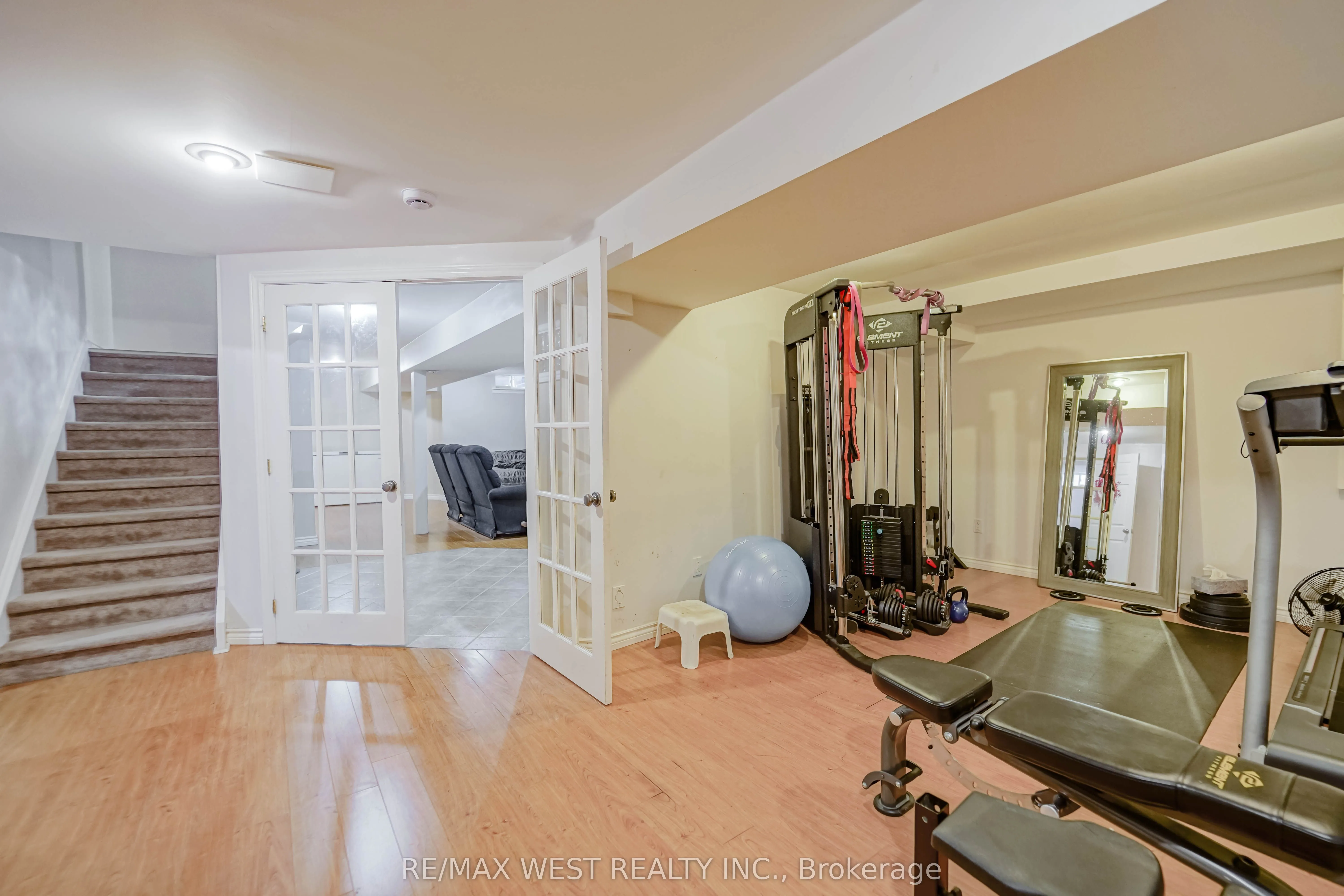 50 Gartshore Drive