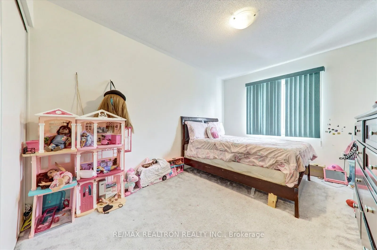1023 Dragonfly Avenue