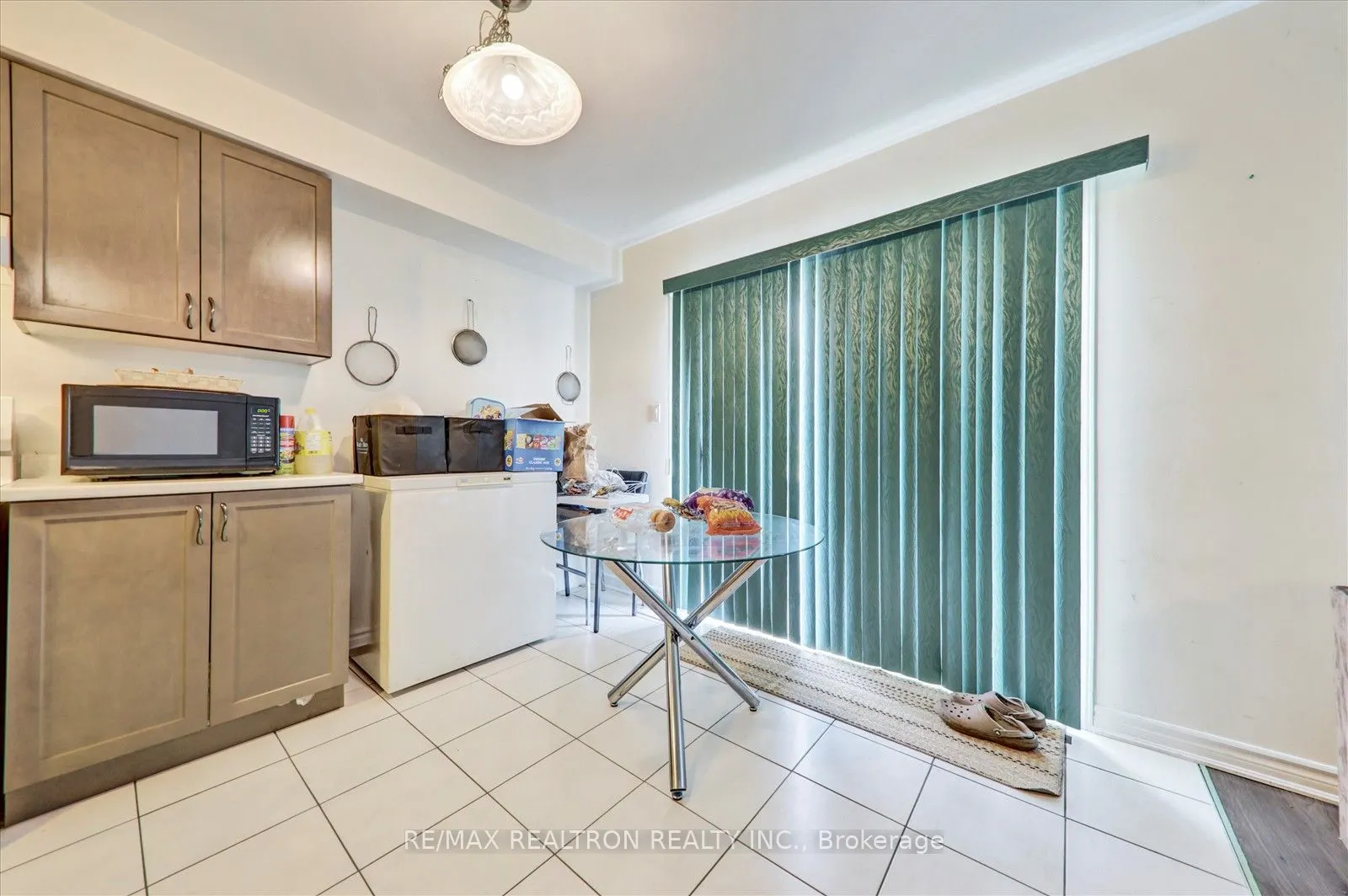 1023 Dragonfly Avenue