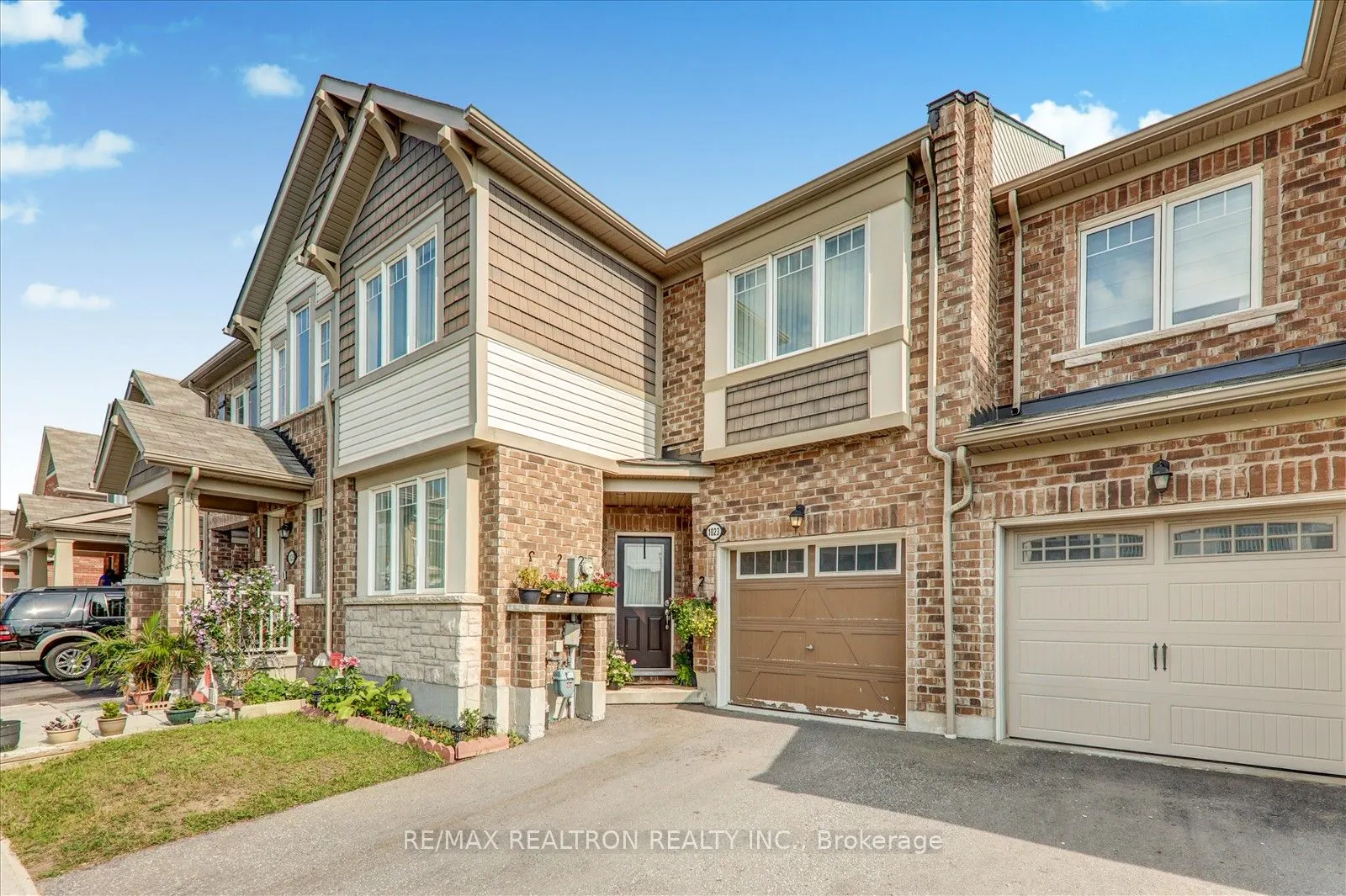 1023 Dragonfly Avenue