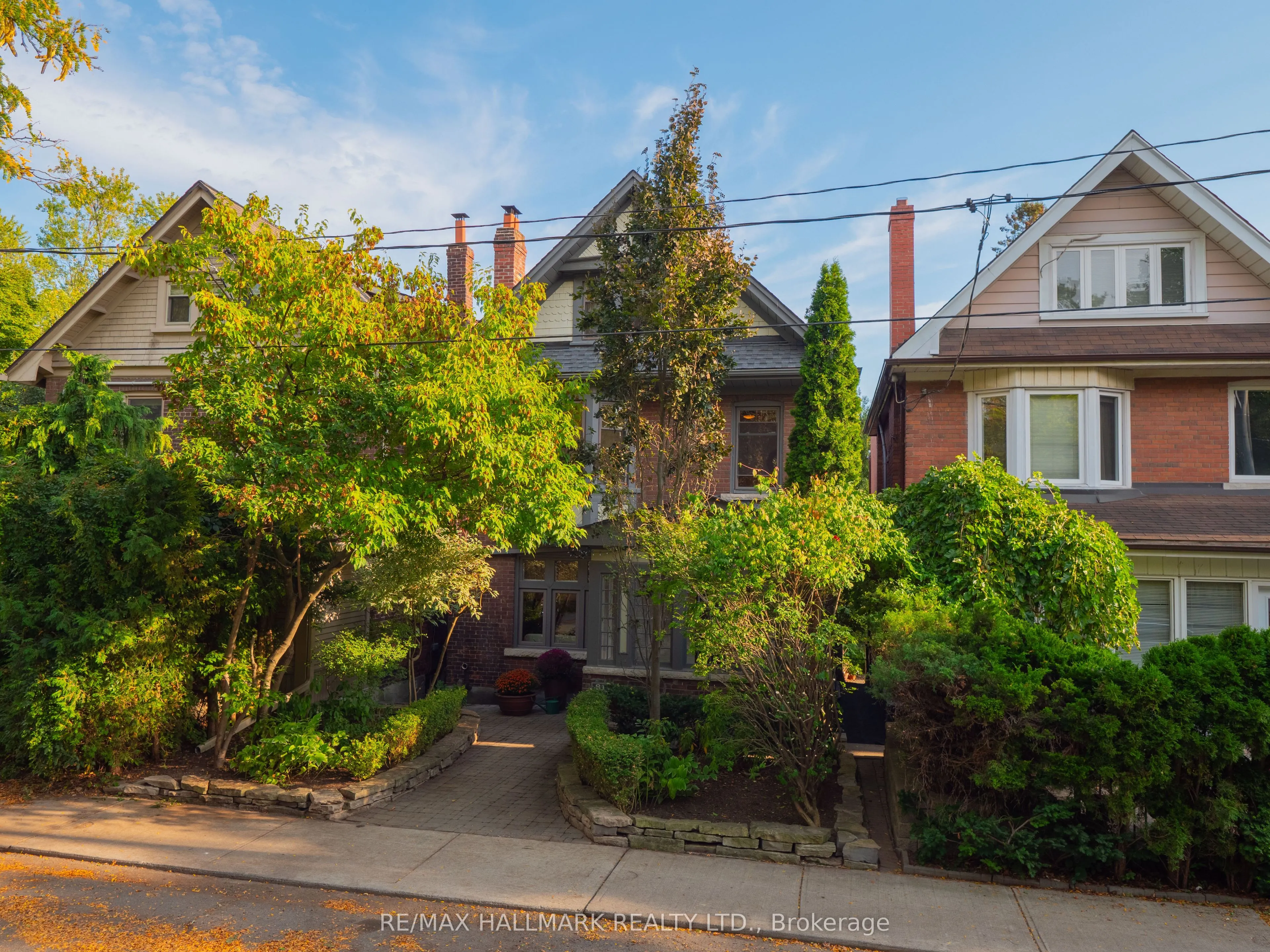 81 Hogarth Avenue