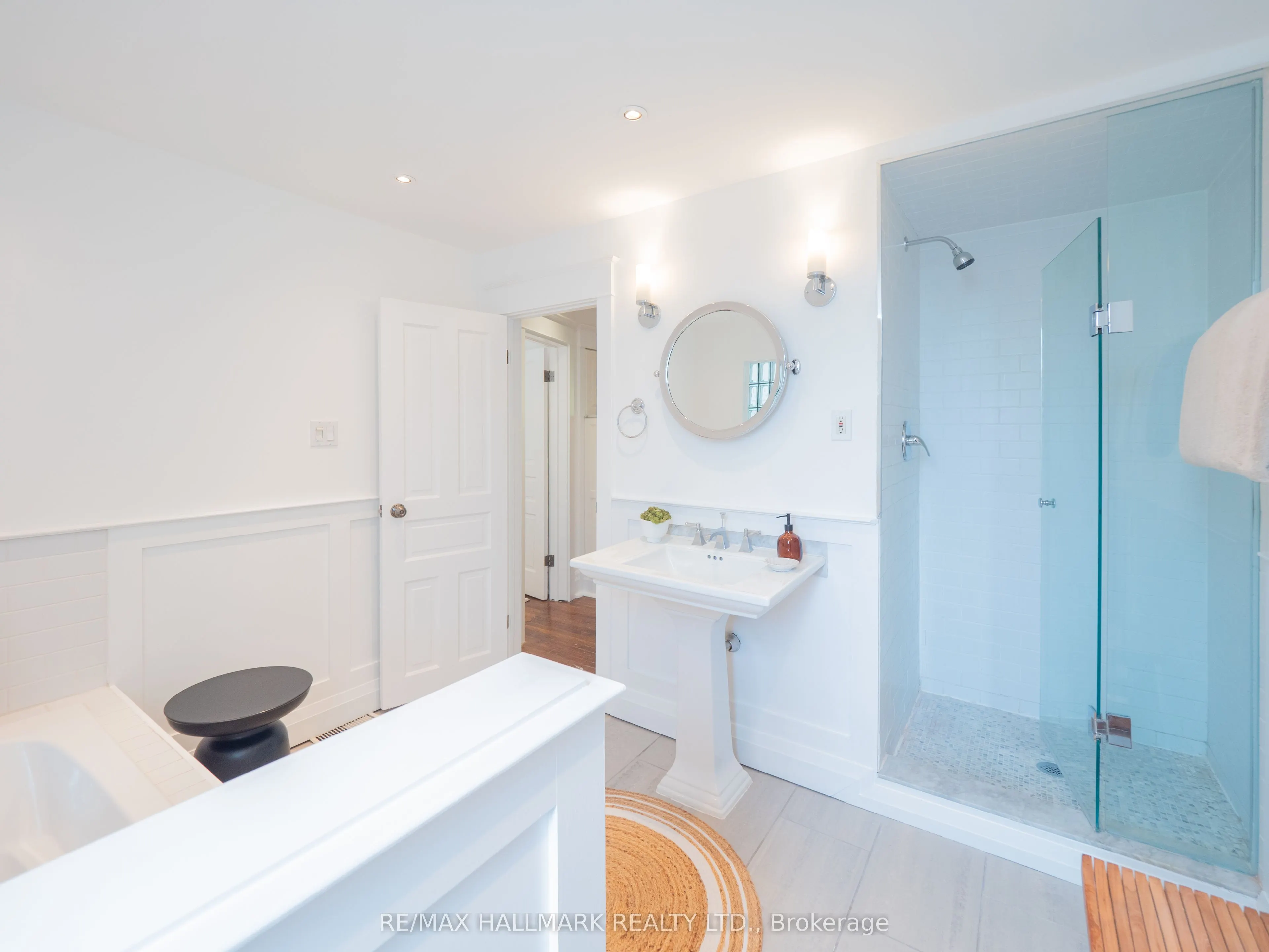 81 Hogarth Avenue