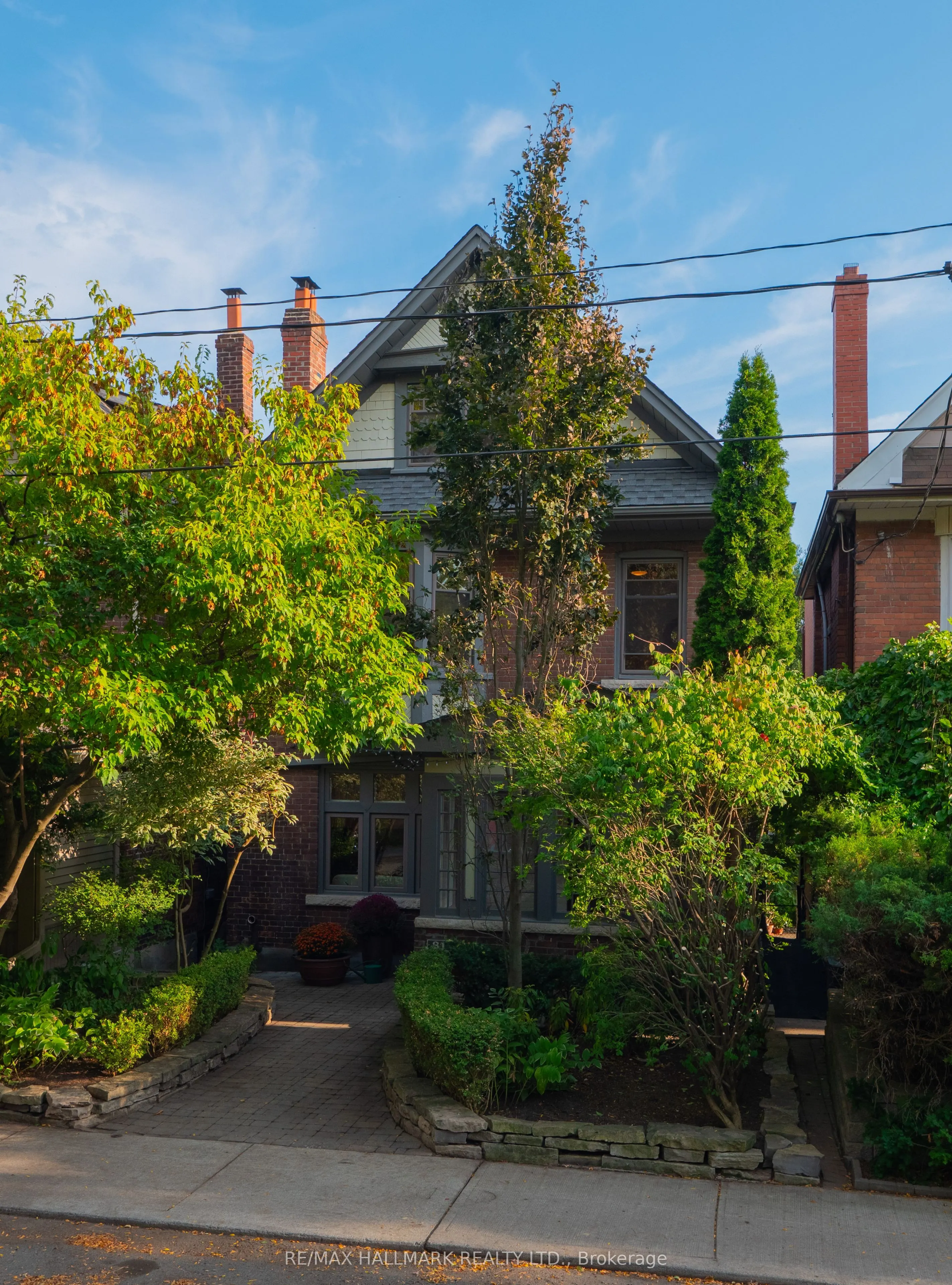 81 Hogarth Avenue
