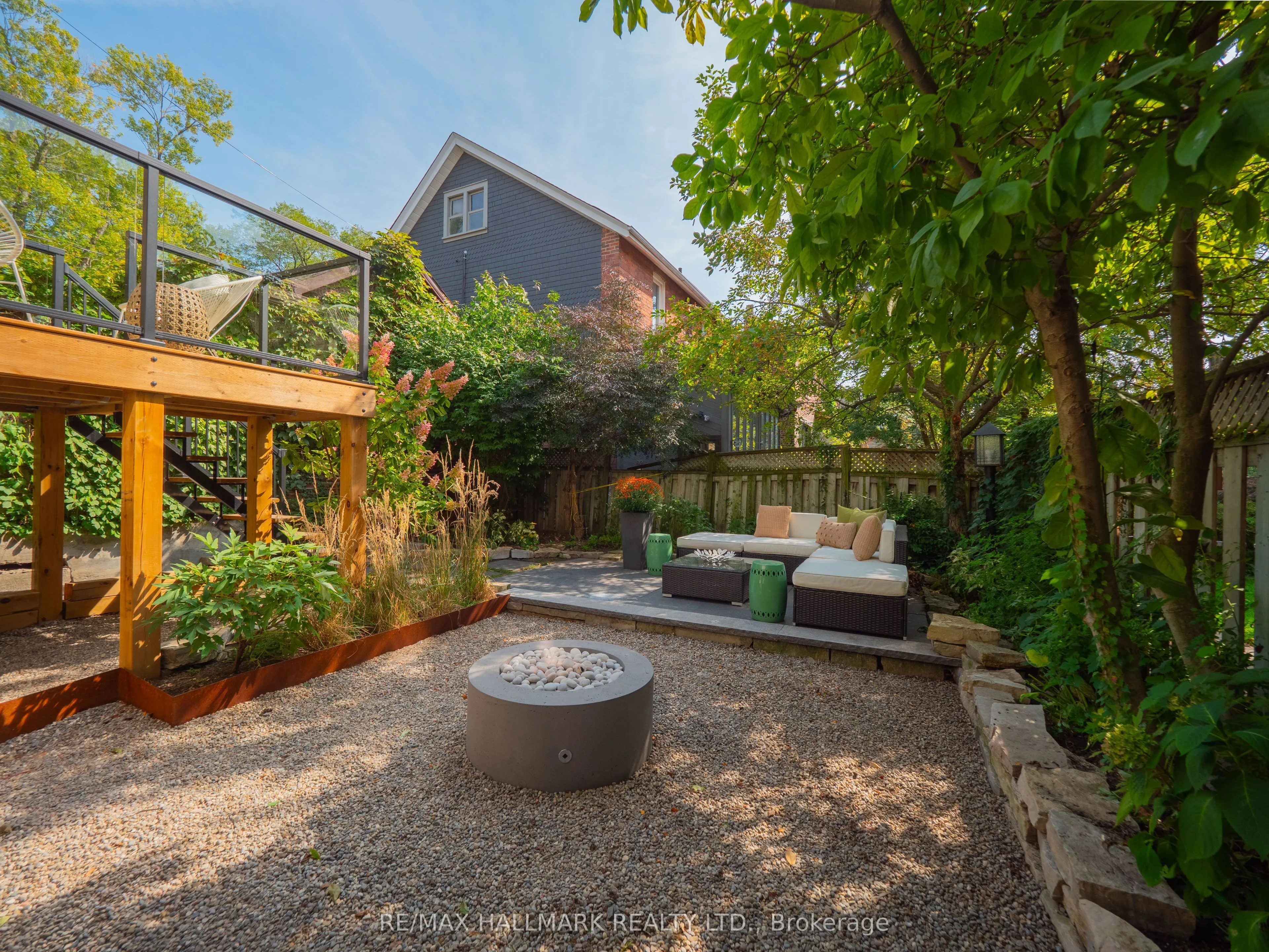 81 Hogarth Avenue