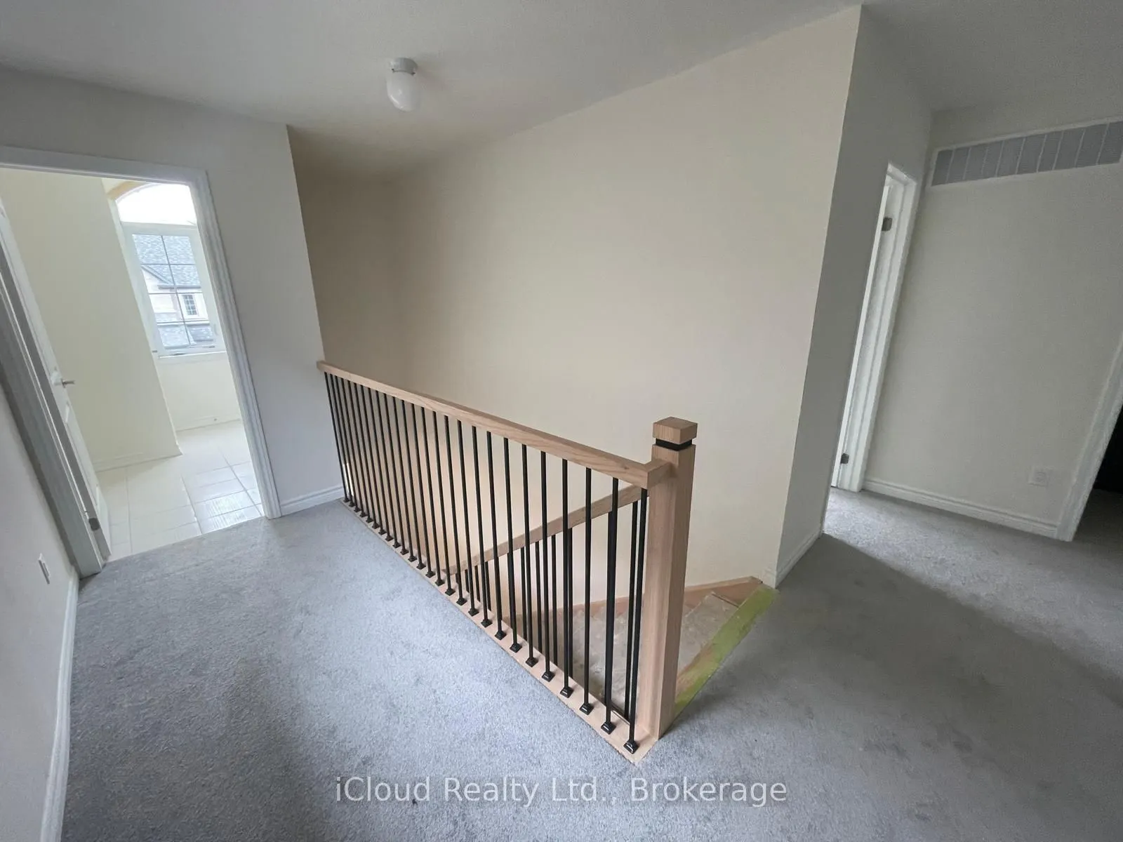2501 Athena Path