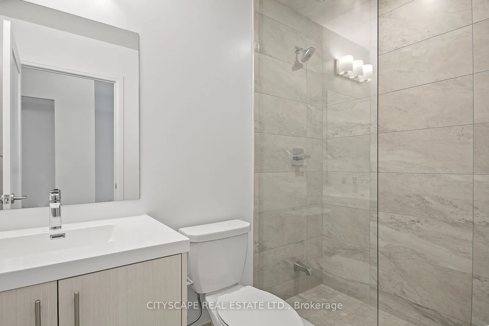 286 Main Street, #309
