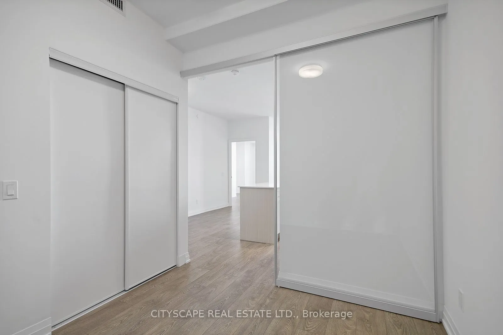 286 Main Street, #617T
