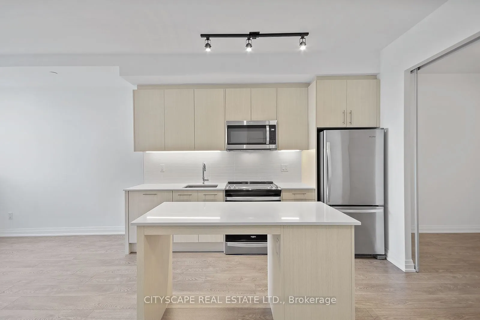 286 Main Street, #617T