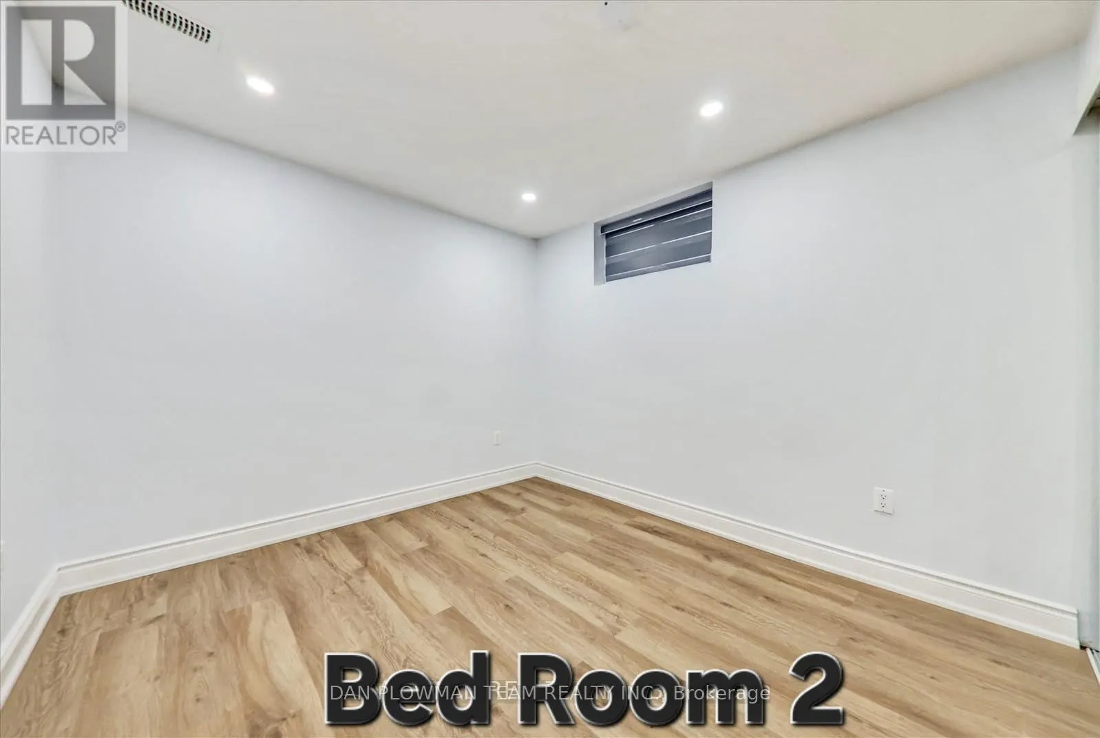 24 Wantanopa Crescent