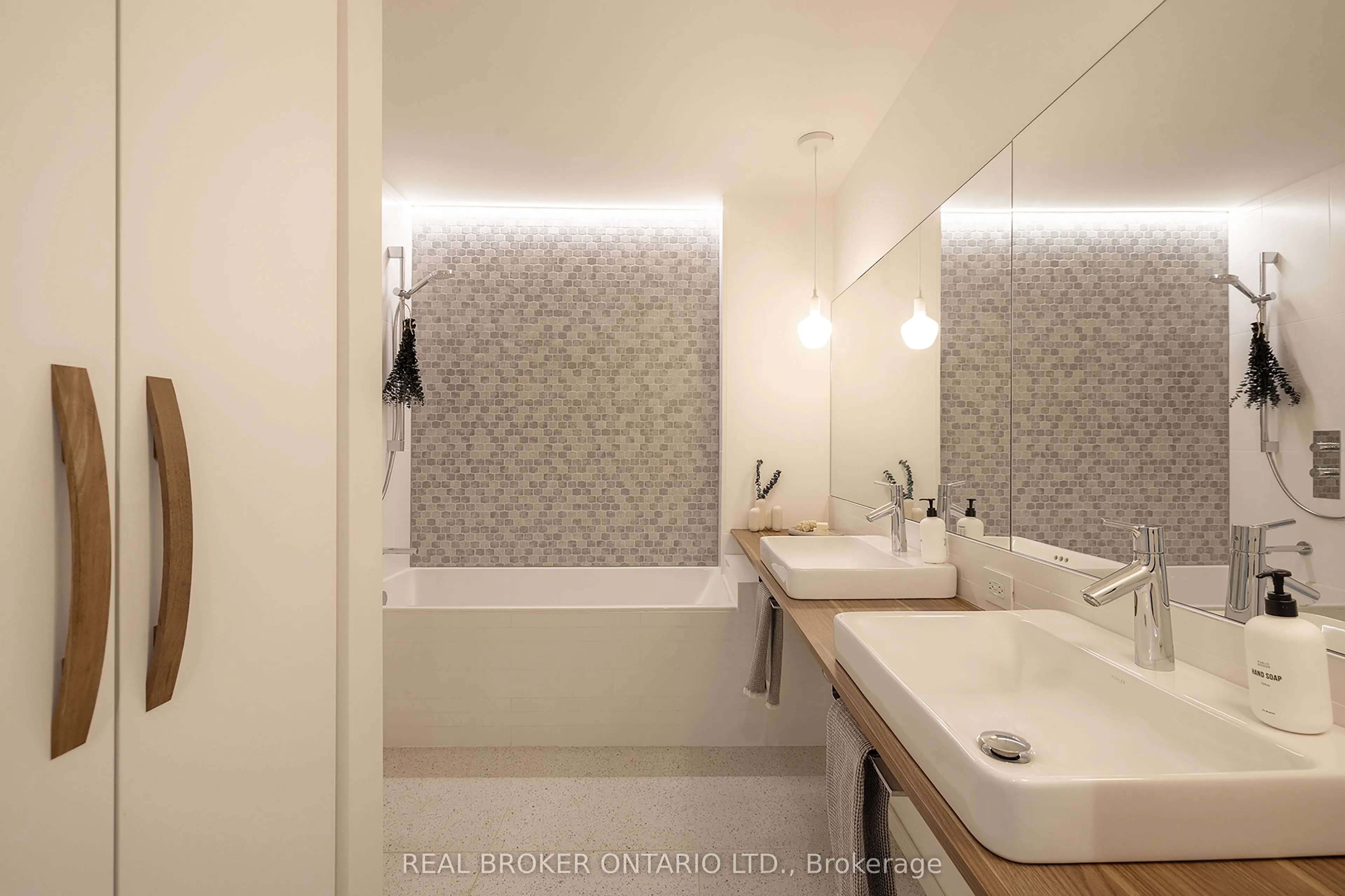 79 Eaton Avenue, #A